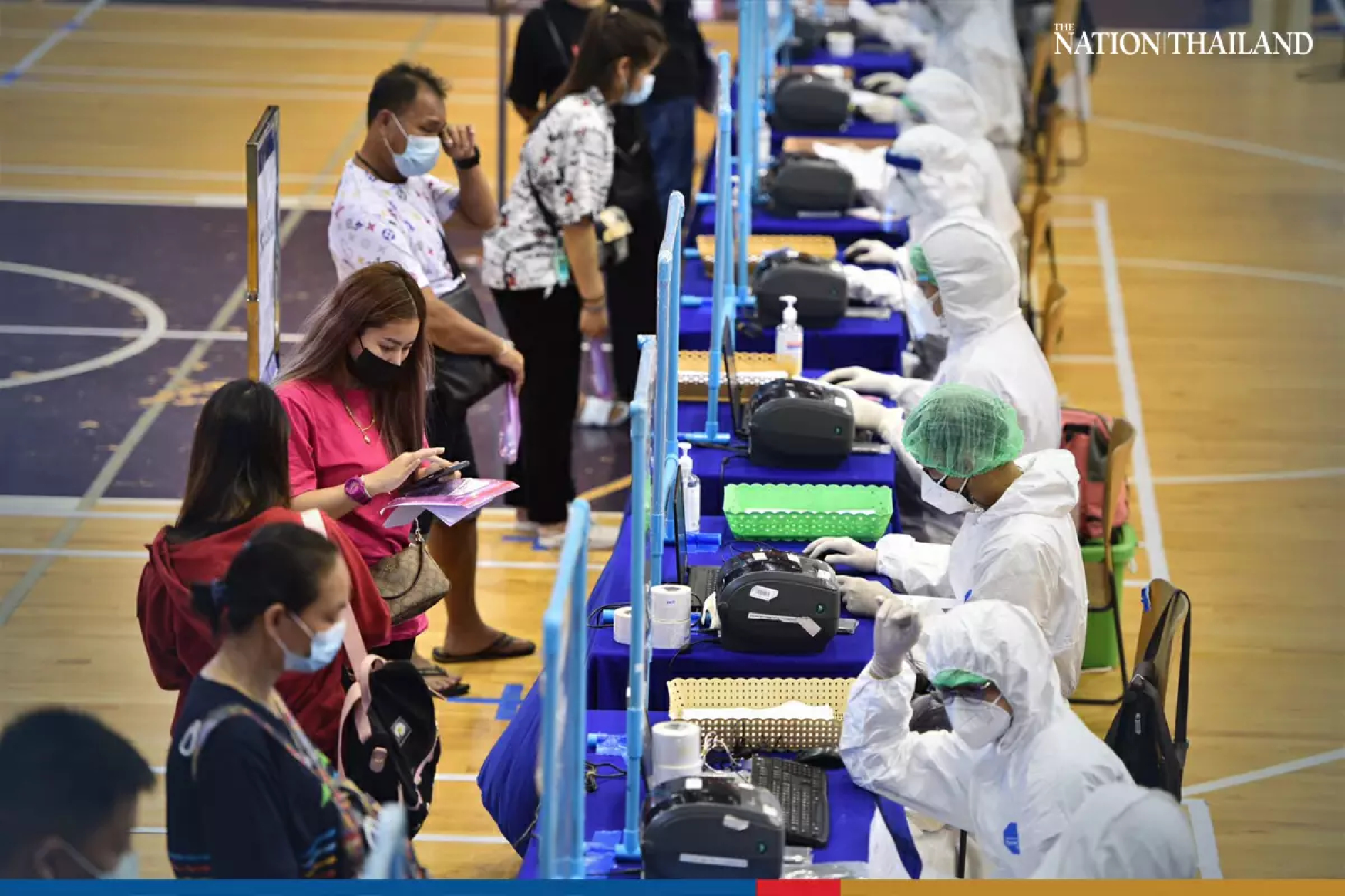 Bangkok provides free Covid-19 testing to workers in risky groups until May 31