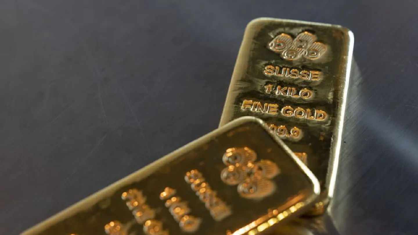 Gold slumps after U.S. inflation comes in higher than expected