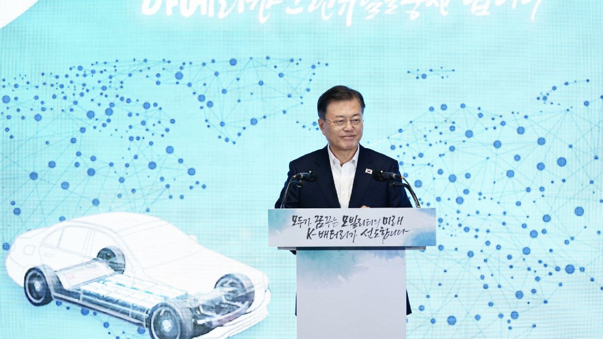 Moon visits SKs battery plant construction site in US