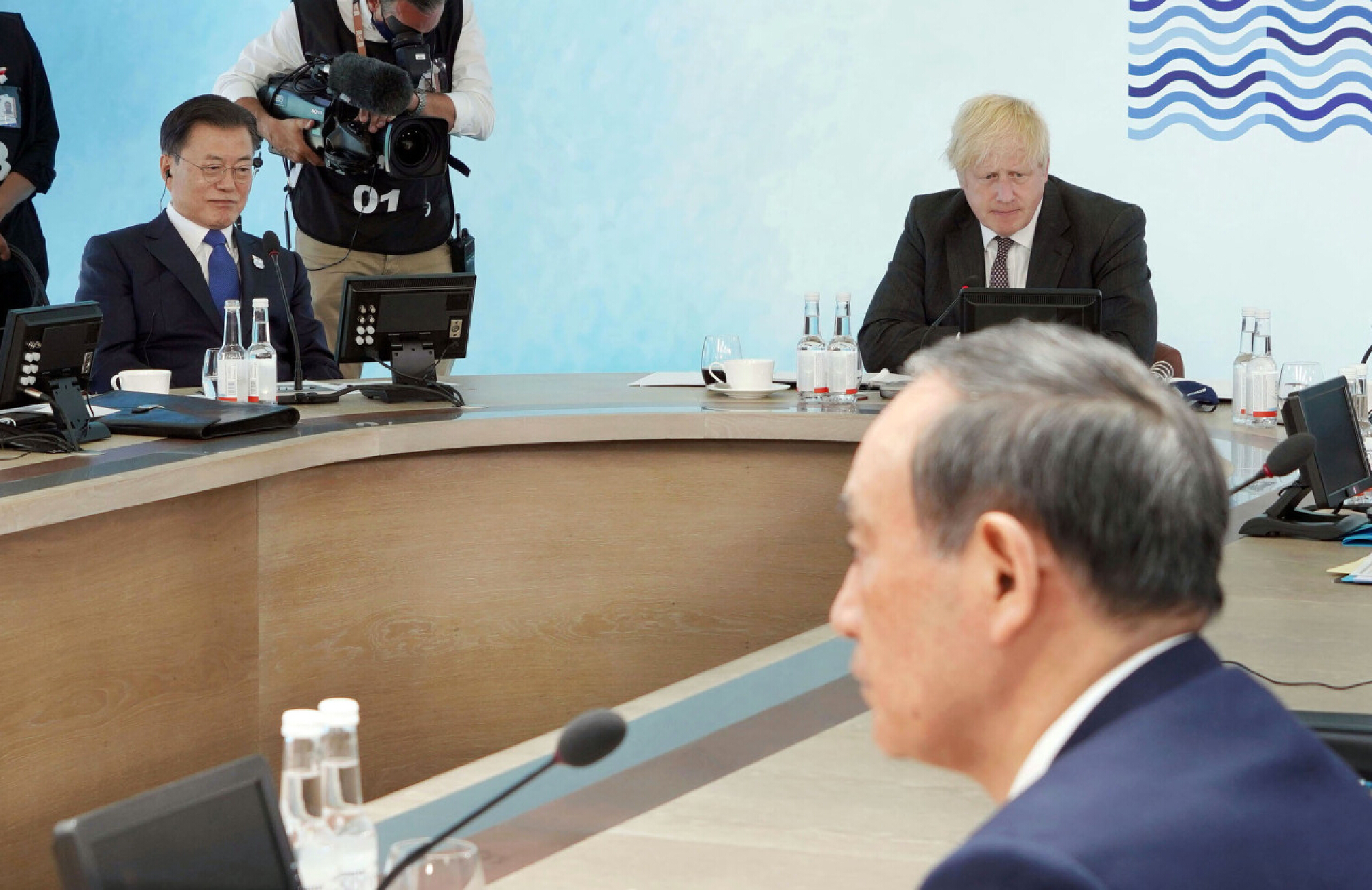 Japan unilaterally broke plan for Moon-Suga meeting at G-7