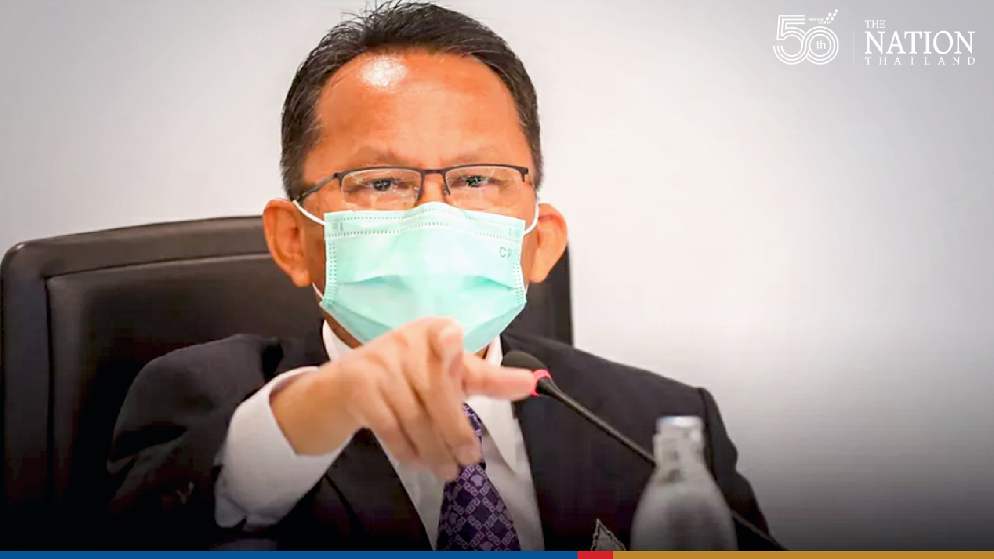 Justice minister kicks off vaccination in Covid-ravaged Thai prison system