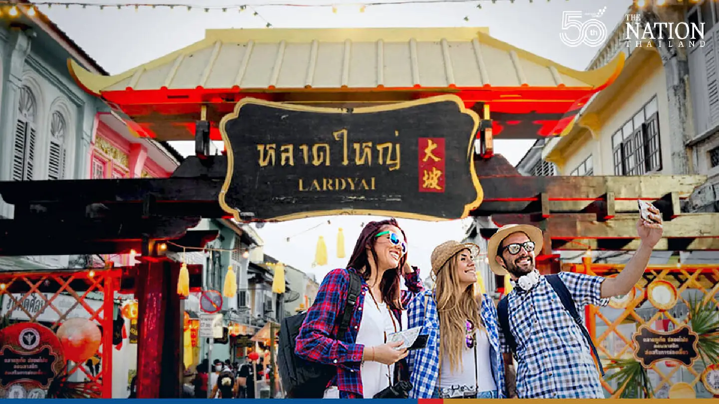 Doctor advises delay in reopening Phuket; sandbox could bring more virus mutations, he warns