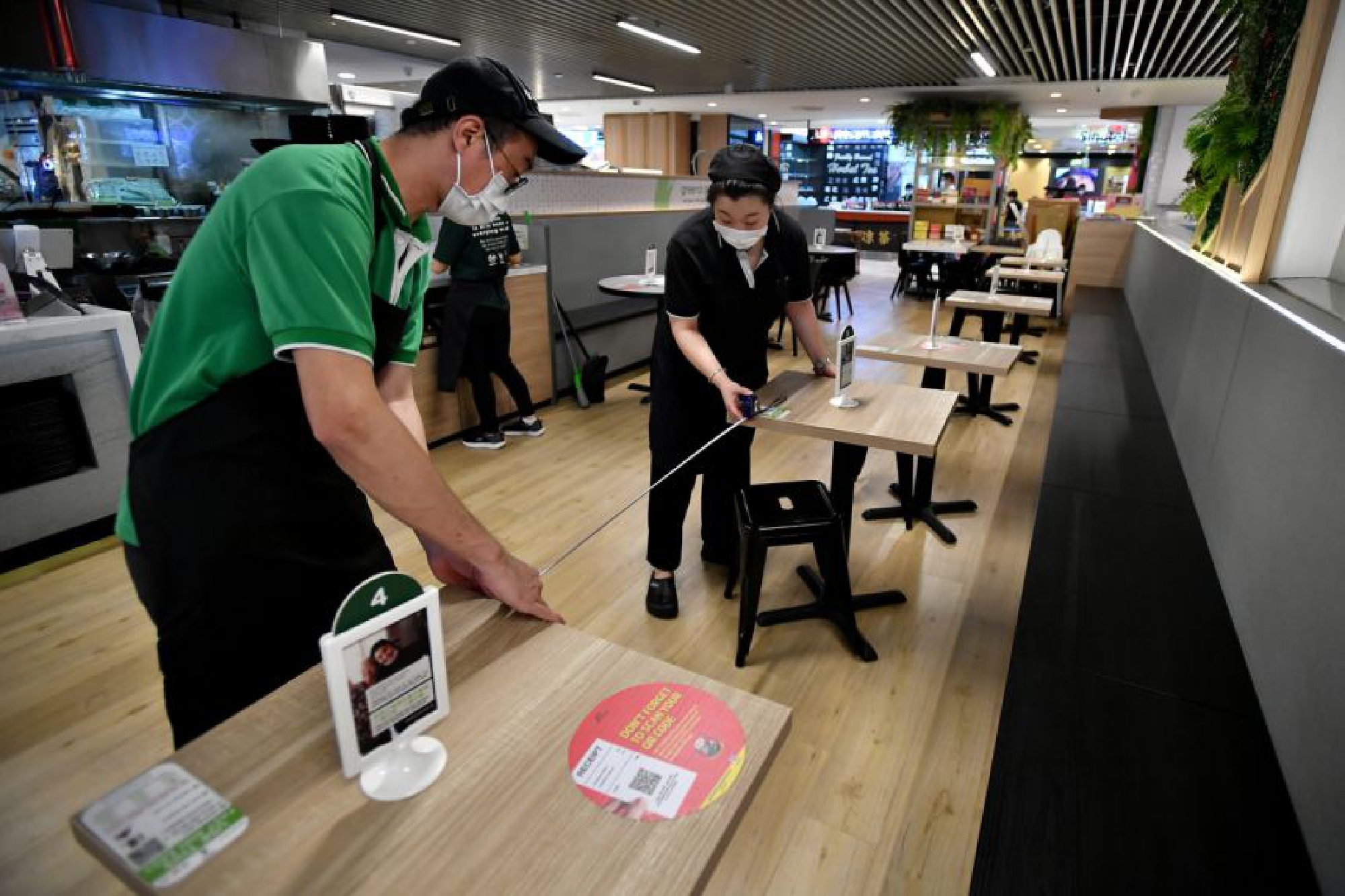 Singapore F&B outlets gear up for mandatory regular Covid-19 tests for staff