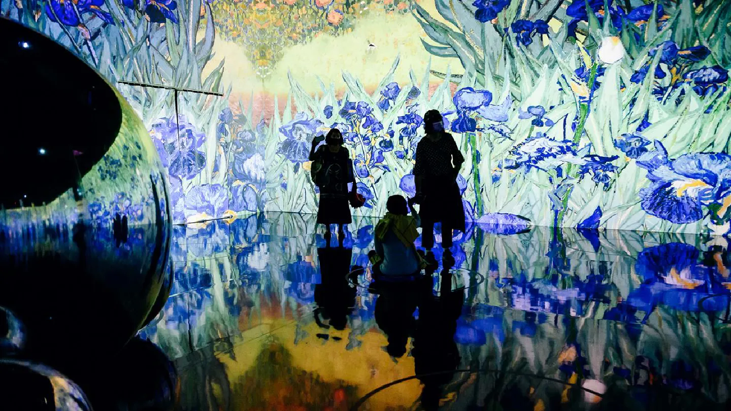 Van Gogh spectacle aims to move New Yorkers