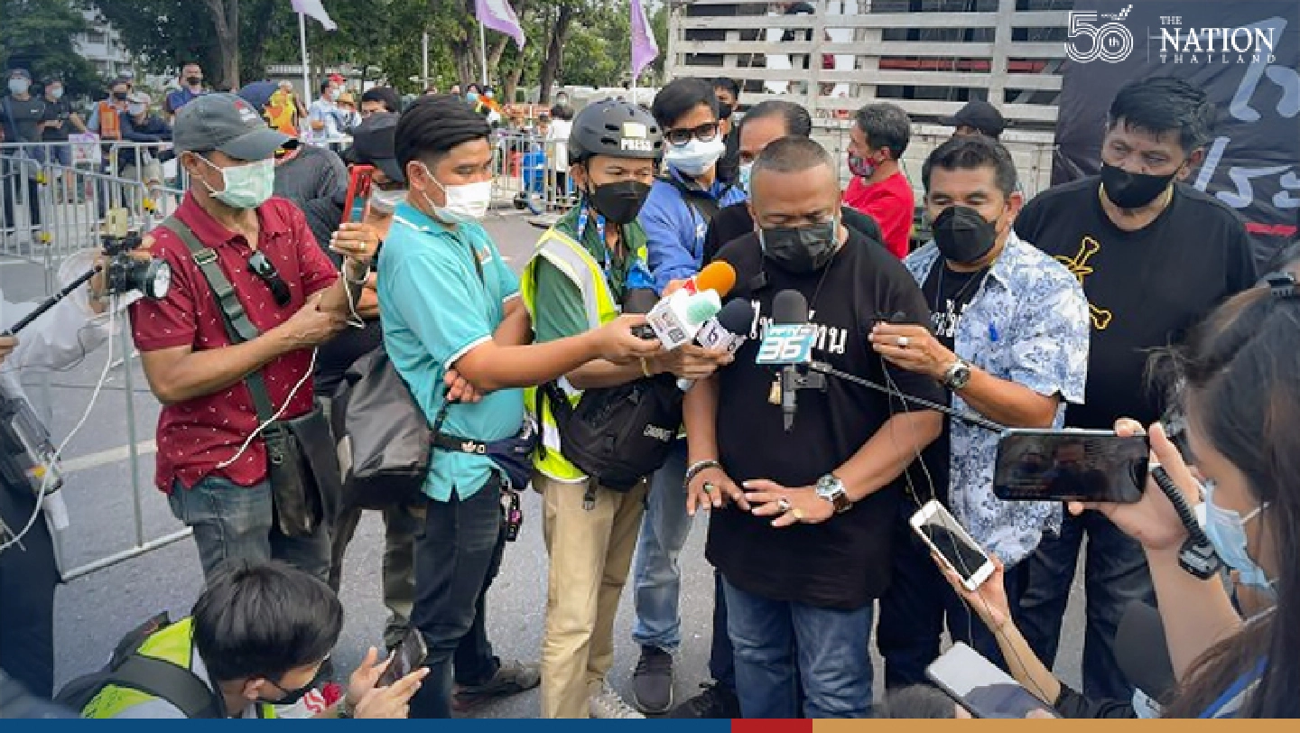 Jatuporn vows to topple Prayut regime in three months