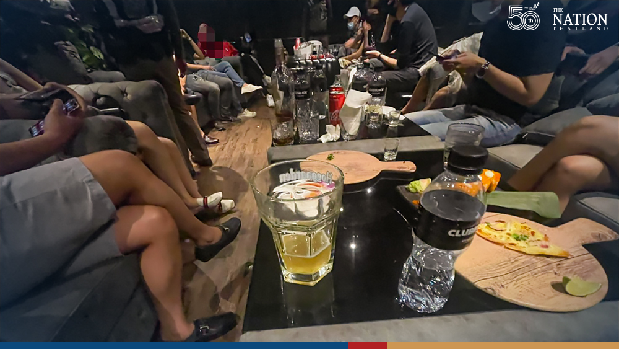 31 arrested for late-night partying at Thong Lor club