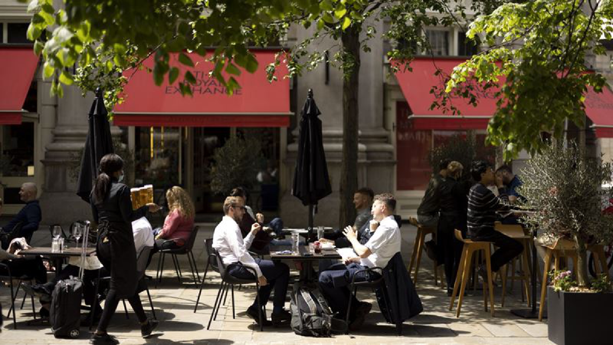 U.K. Covid deaths fall to zero, fueling demands to end lockdown