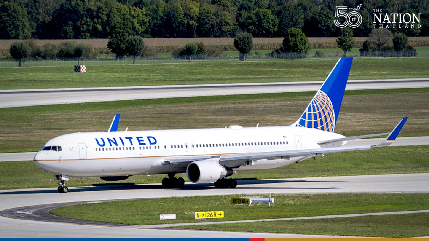 United Airlines bets on a pandemic recovery with order that includes 200 Boeing Max jets