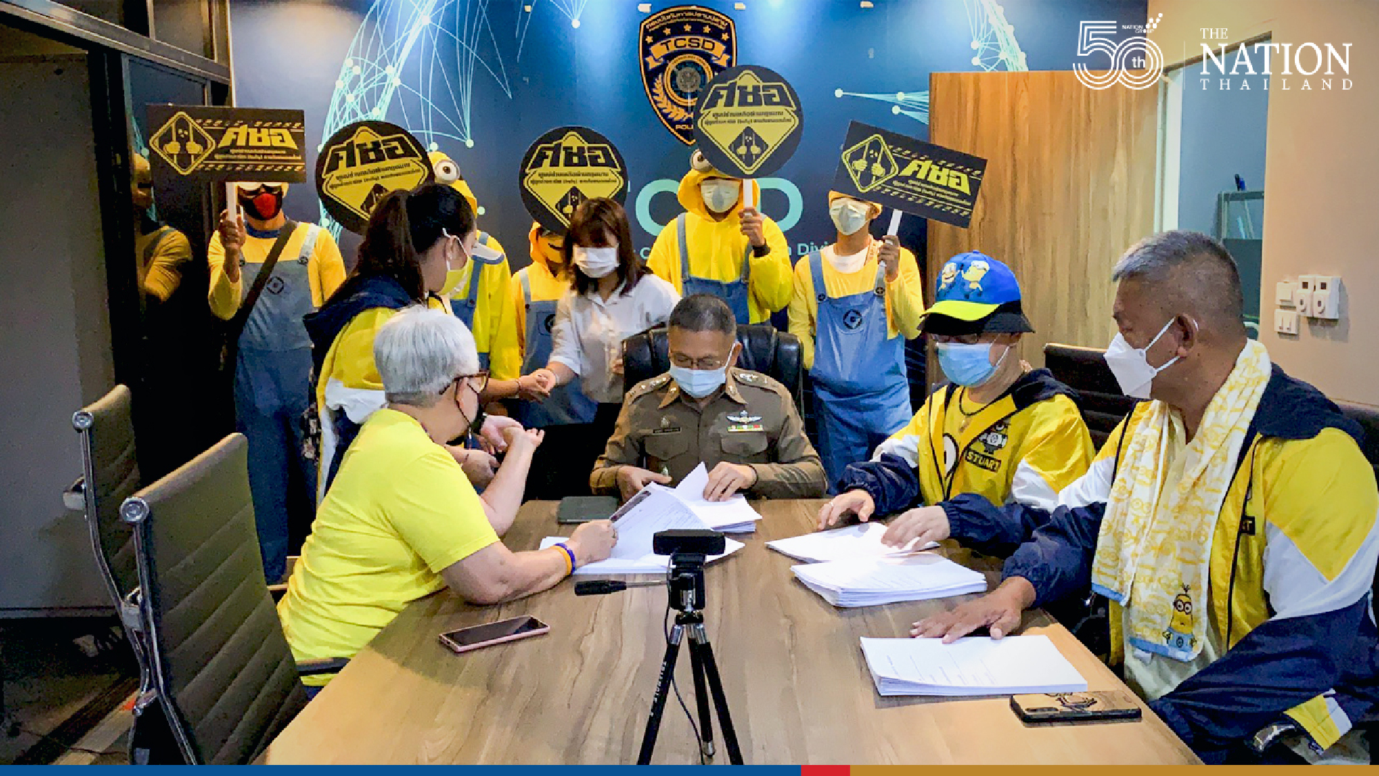 Army of Minions deliver lese majeste file to police, demand prosecutions