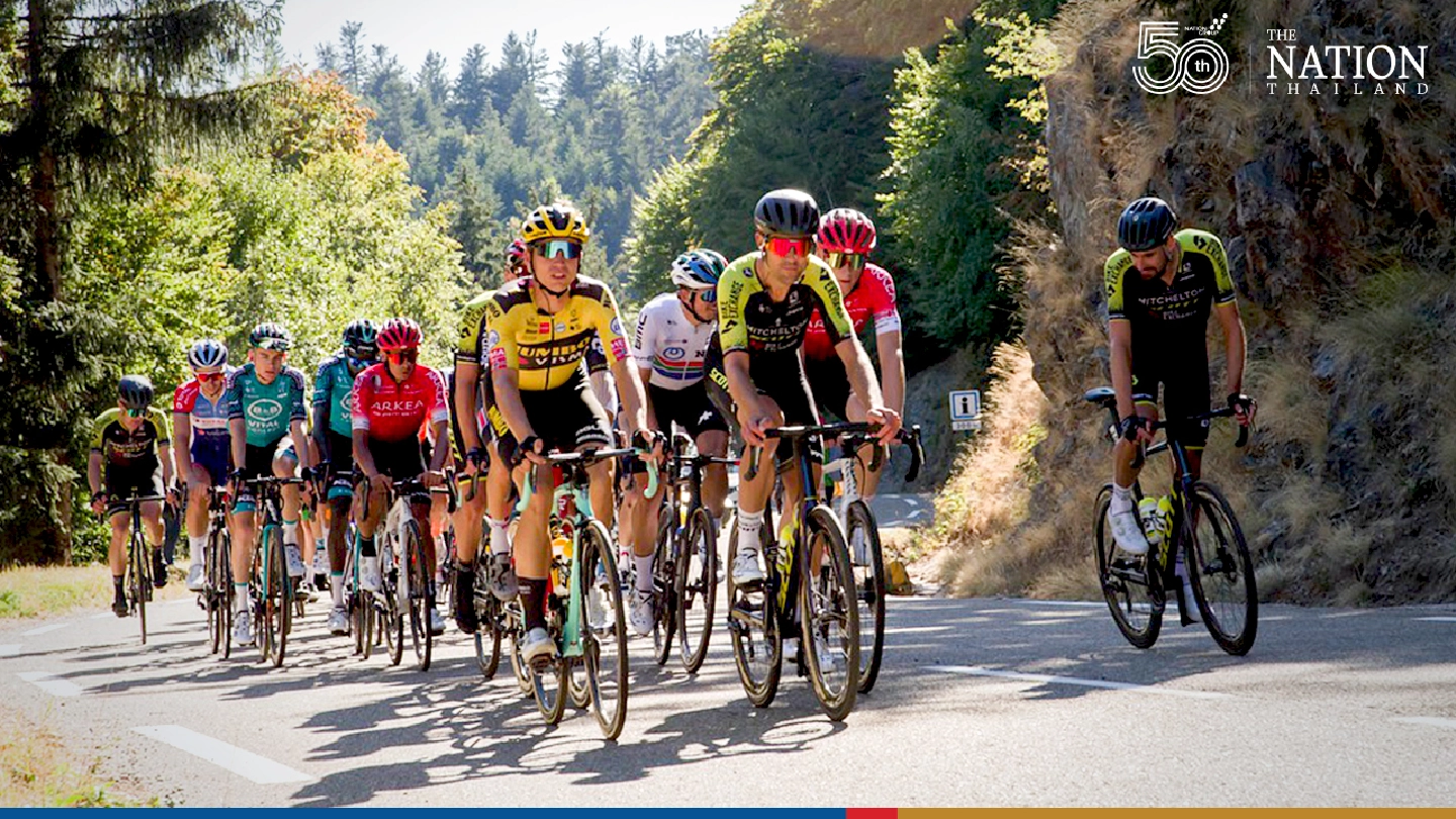Tour de France cyclists protest road safety after crash-marred stage Tour de France cyclists protest road safety after crash-marred stage