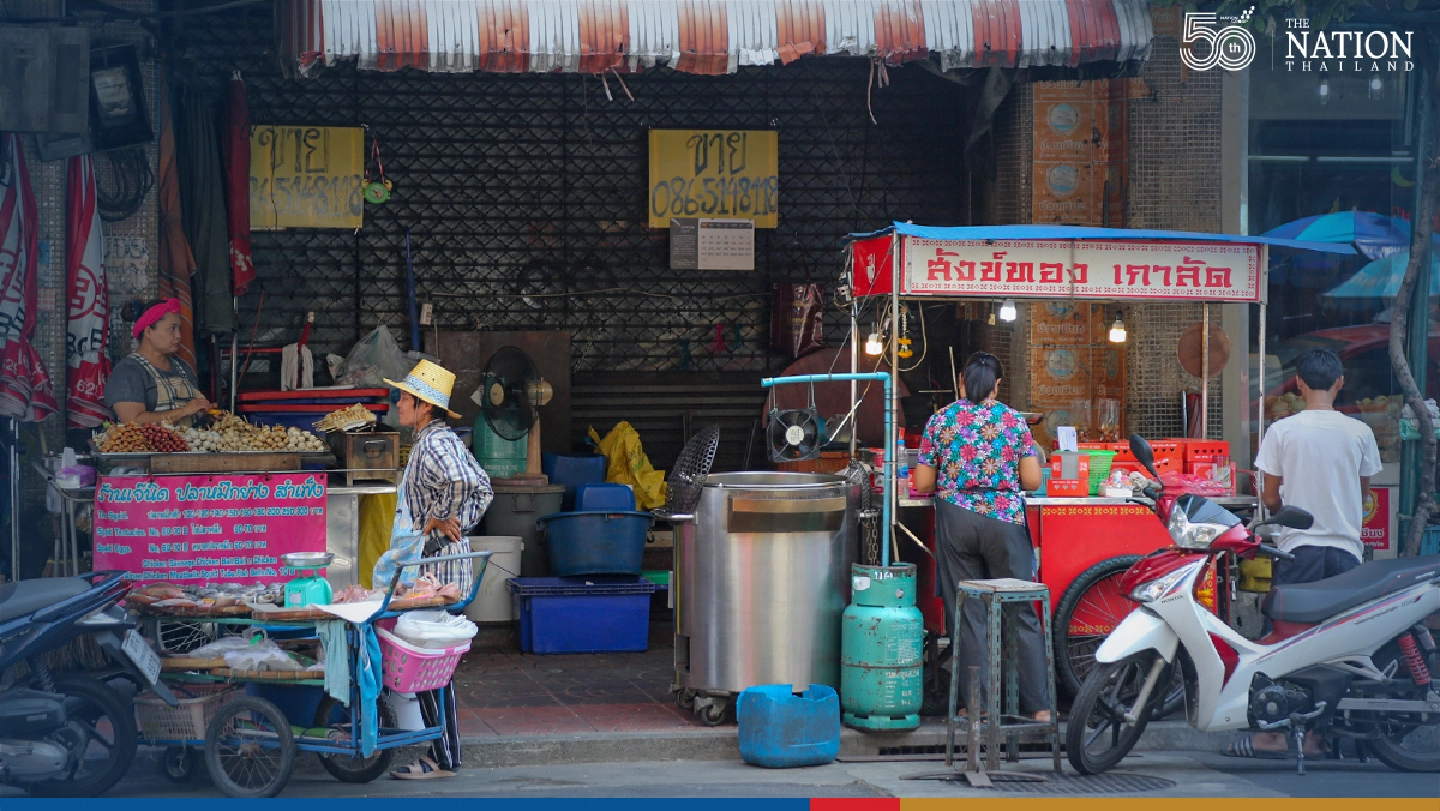 Street vendors and motorcycle taxis get new rules Street vendors and motorcycle taxis get new rules