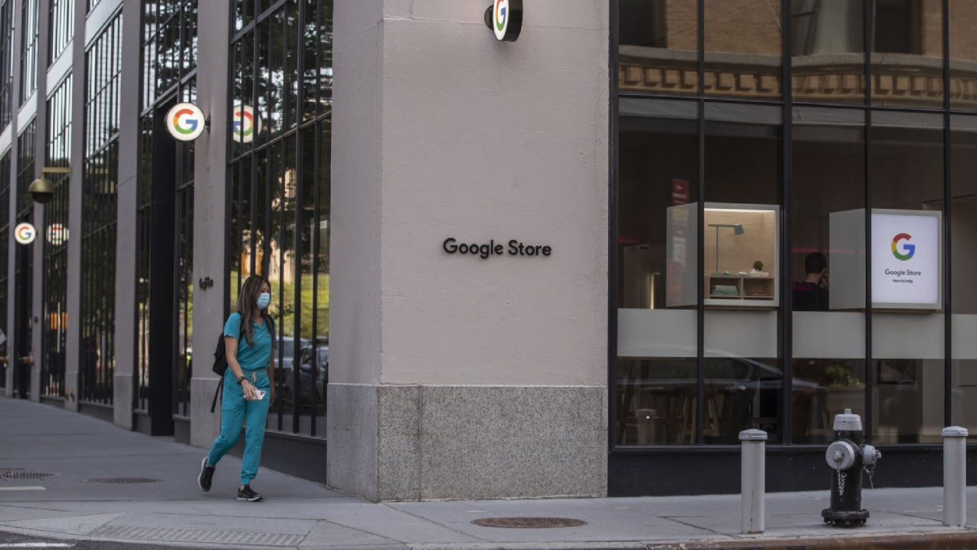 Google to open first retail store steps away from Apple in NYC