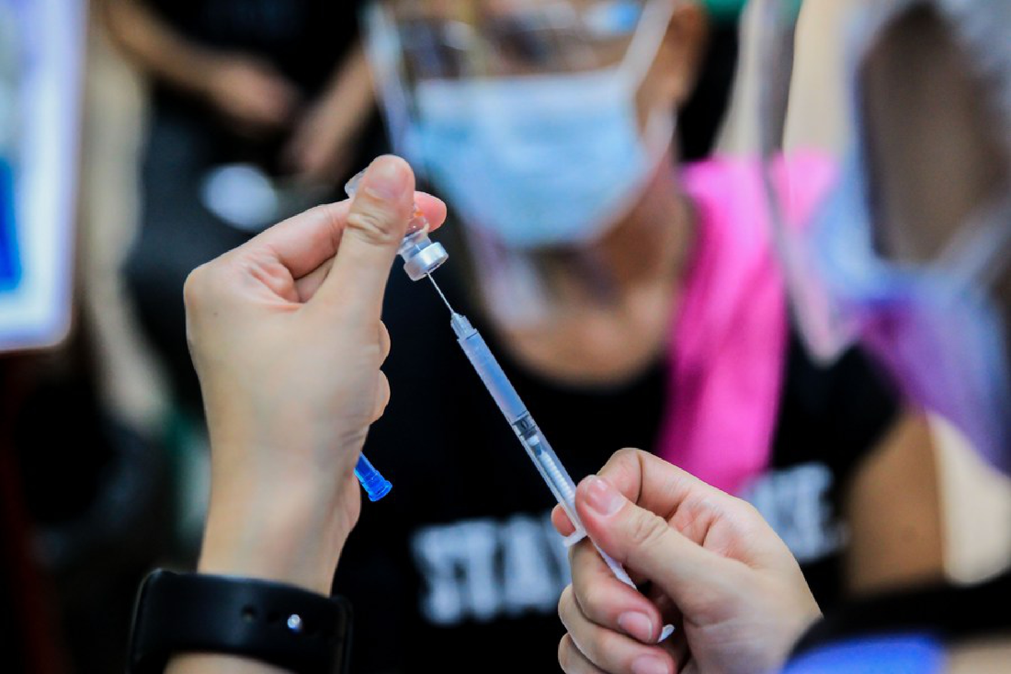 China to boost world vaccine supplies