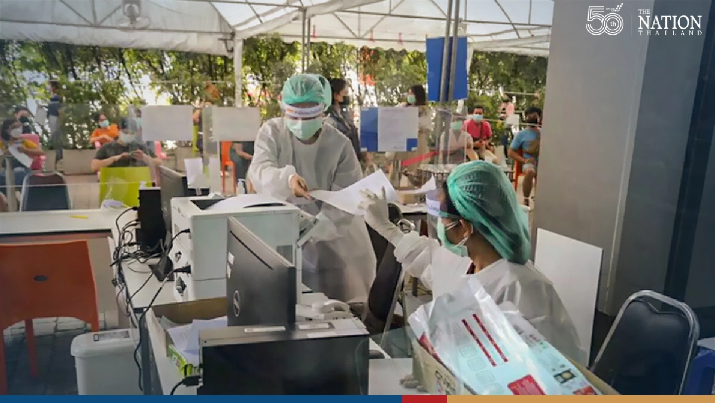 Shortage of personnel hits Covid testing service at many Bangkok hospitals Shortage of personnel hits Covid testing service at many Bangkok hospitals