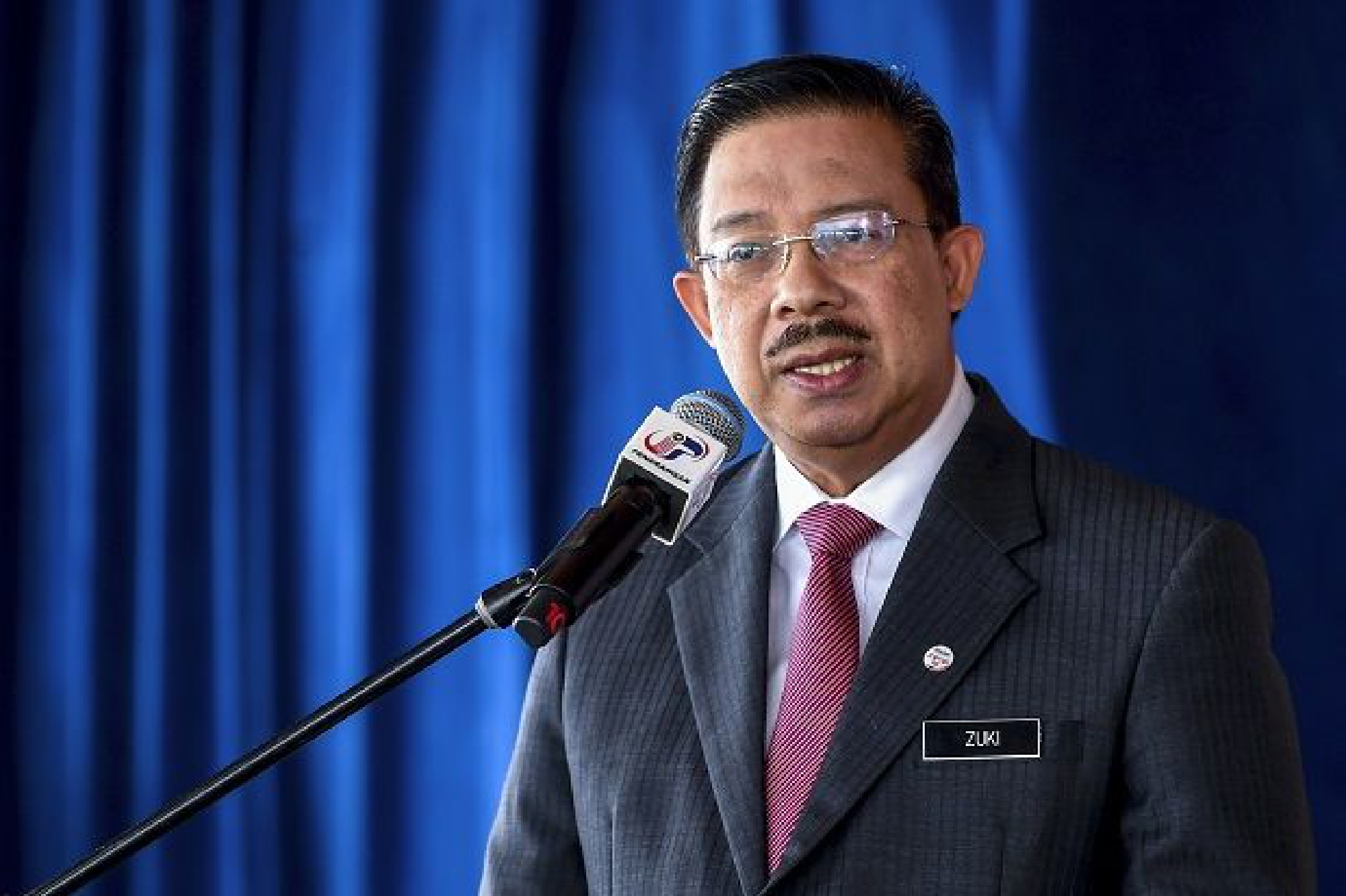 [Malaysia] 800,000 civil servants take allowance cut, to contribute RM30mil to Covid-19 fund