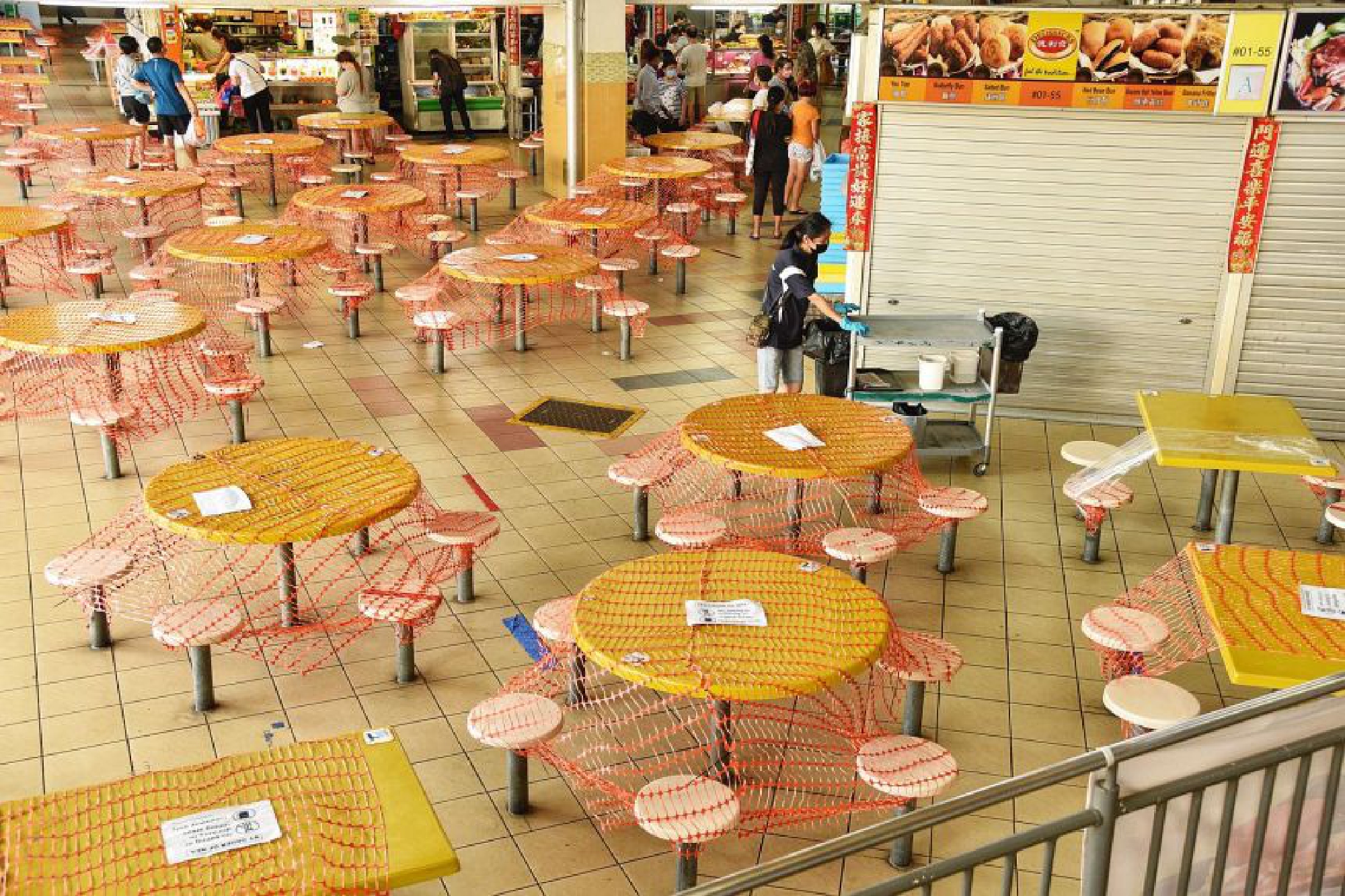 [Singapore] Extended govt support for F&B, hawkers and other sectors hit by Covid-19 measures