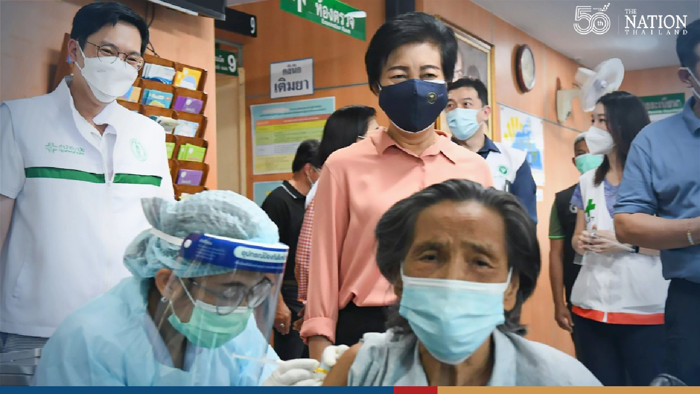 BMA Covid-19 response team sweeps through 201 Bangkok communities BMA Covid-19 response team sweeps through 201 Bangkok communities