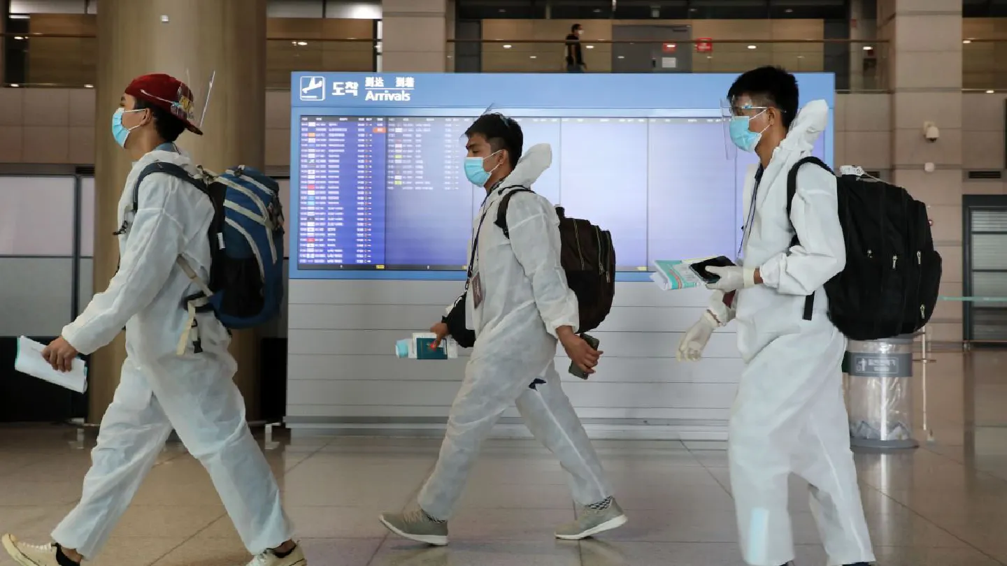 Students from 26 countries advised to travel to Korea after 70% first-dose vaccination rate Students from 26 countries advised to travel to Korea after 70% first-dose vaccination rate