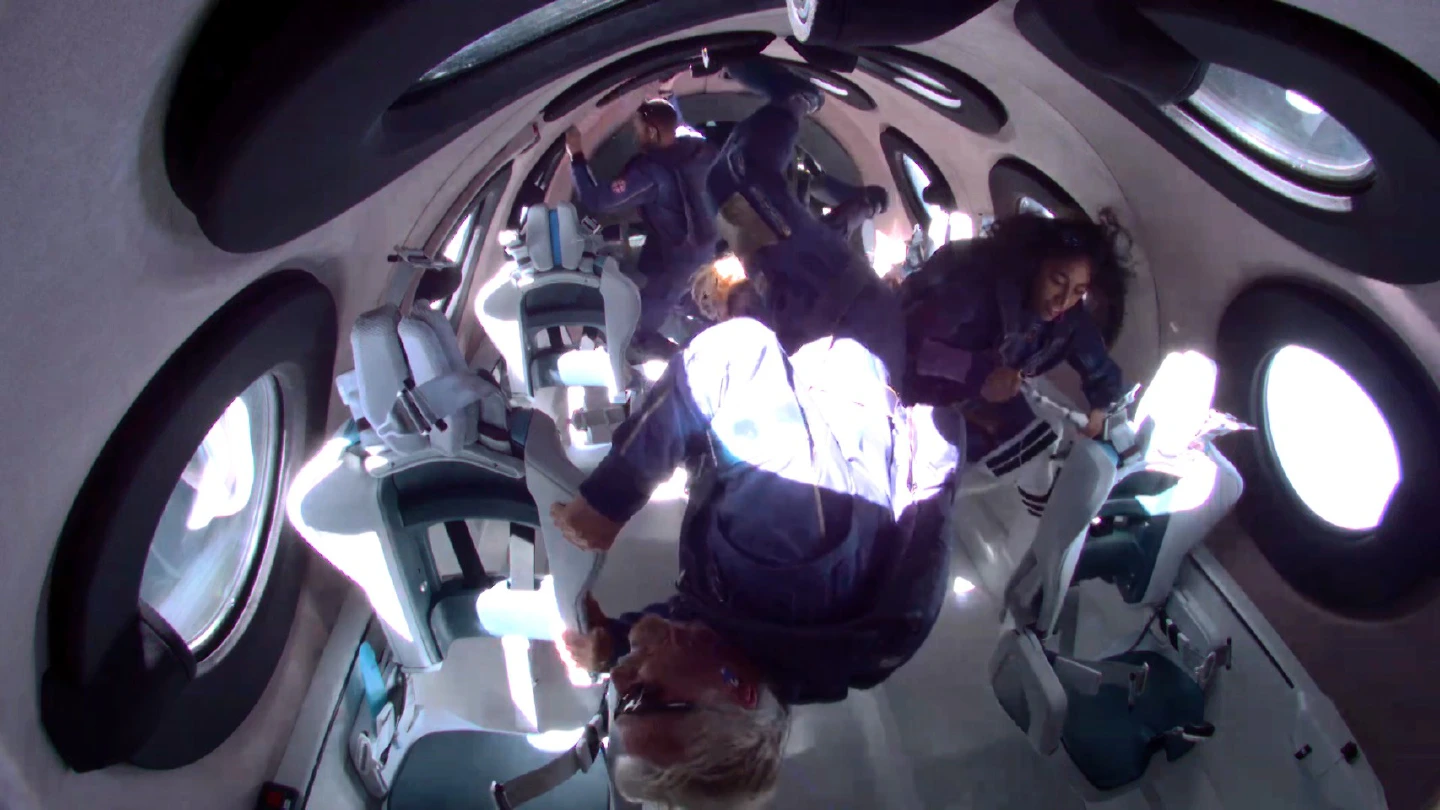 Richard Branson reaches space, as Virgin Galactic gets closer to flying paying customers Richard Branson reaches space, as Virgin Galactic gets closer to flying paying customers