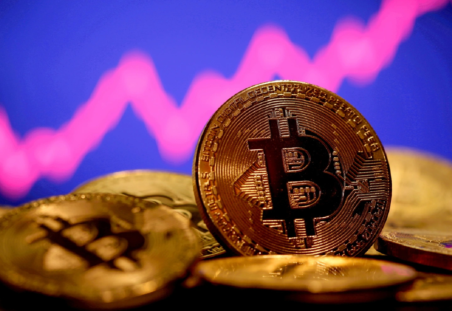 Central bank digital currencies, crypto will coexist: experts