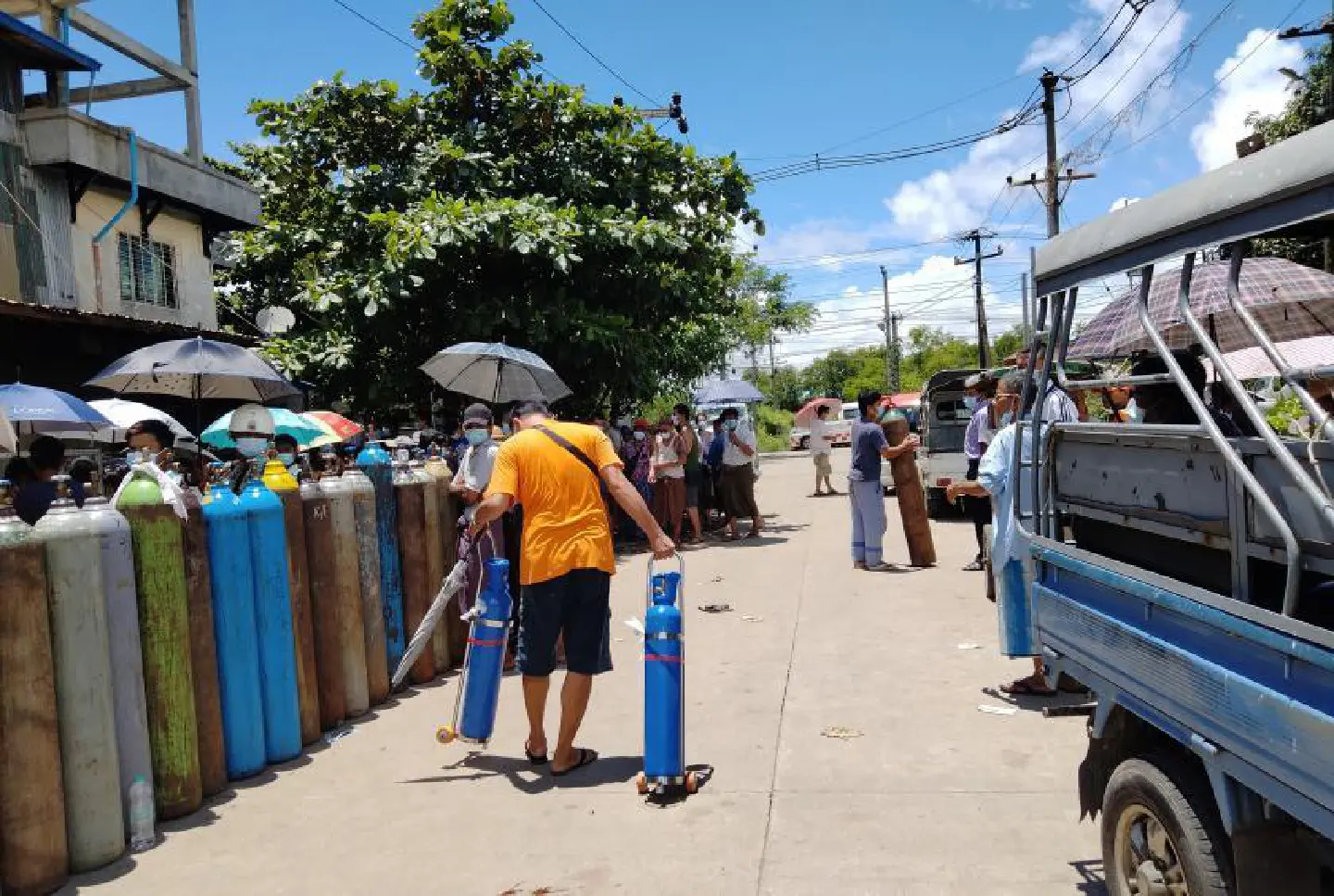 Myanmar Suffering from a Deadly Third Wave and Skyrocketing Demand for Oxygen Myanmar Suffering from a Deadly Third Wave and Skyrocketing Demand for Oxygen