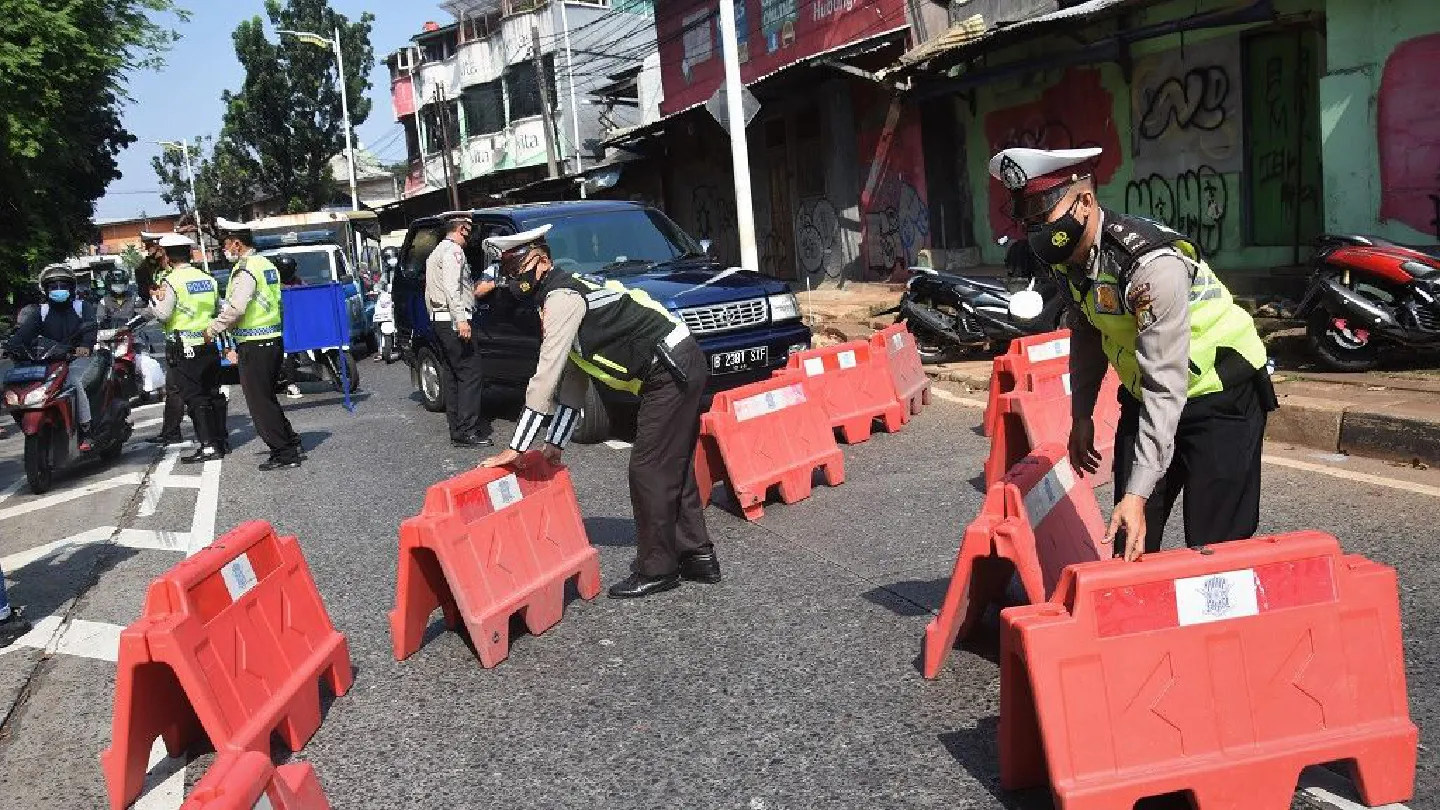 Jakarta tightens security amid calls for protest in ‘Jokowi Endgame’ march Jakarta tightens security amid calls for protest in ‘Jokowi Endgame’ march