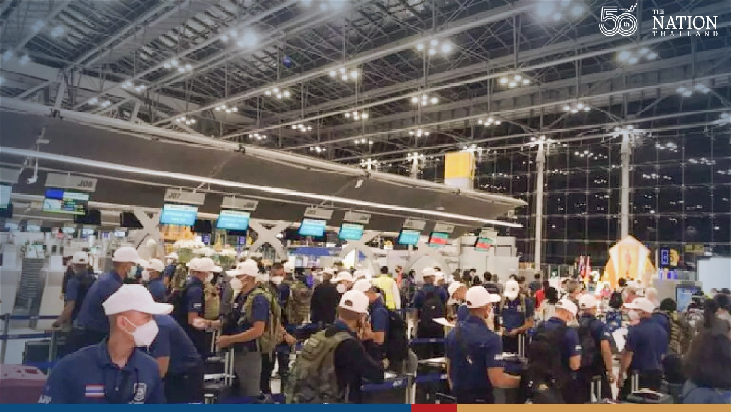 9 social-media users face arrest for allegedly defaming Thai Army 9 social-media users face arrest for allegedly defaming Thai Army