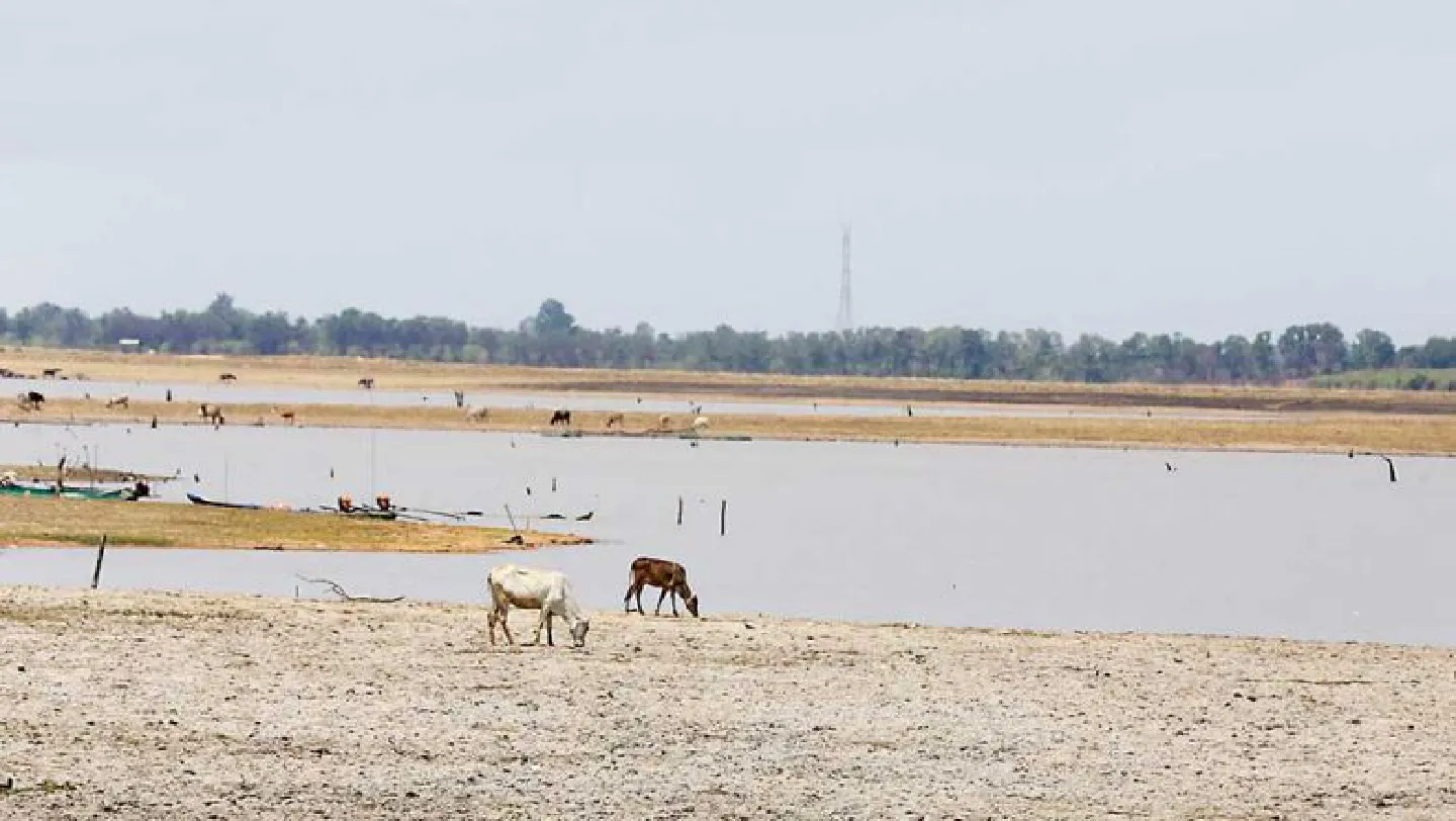 Cambodians divided on climate Cambodians divided on climate