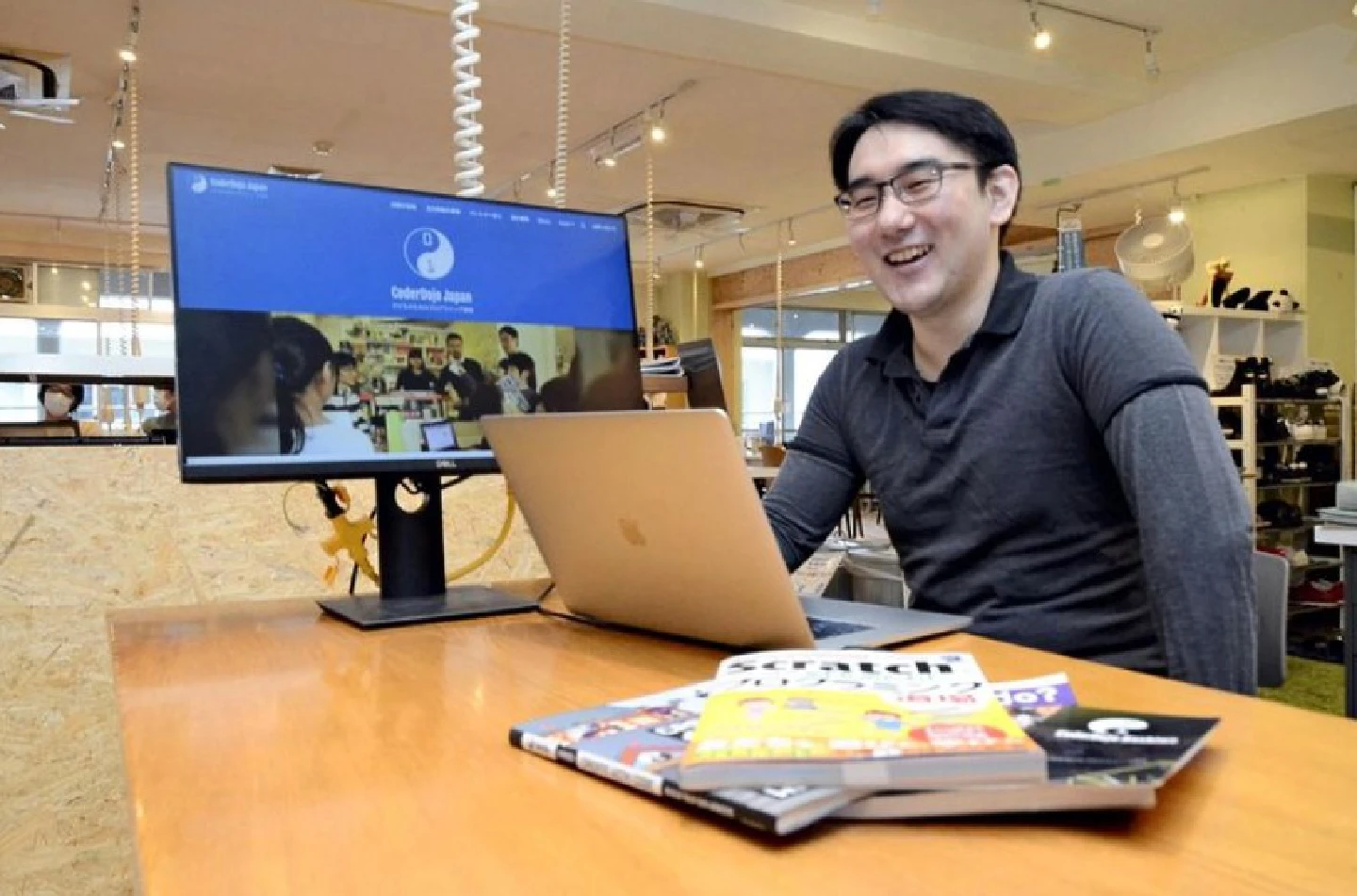 Free coding sessions to move Pokemon characters surges in popularity