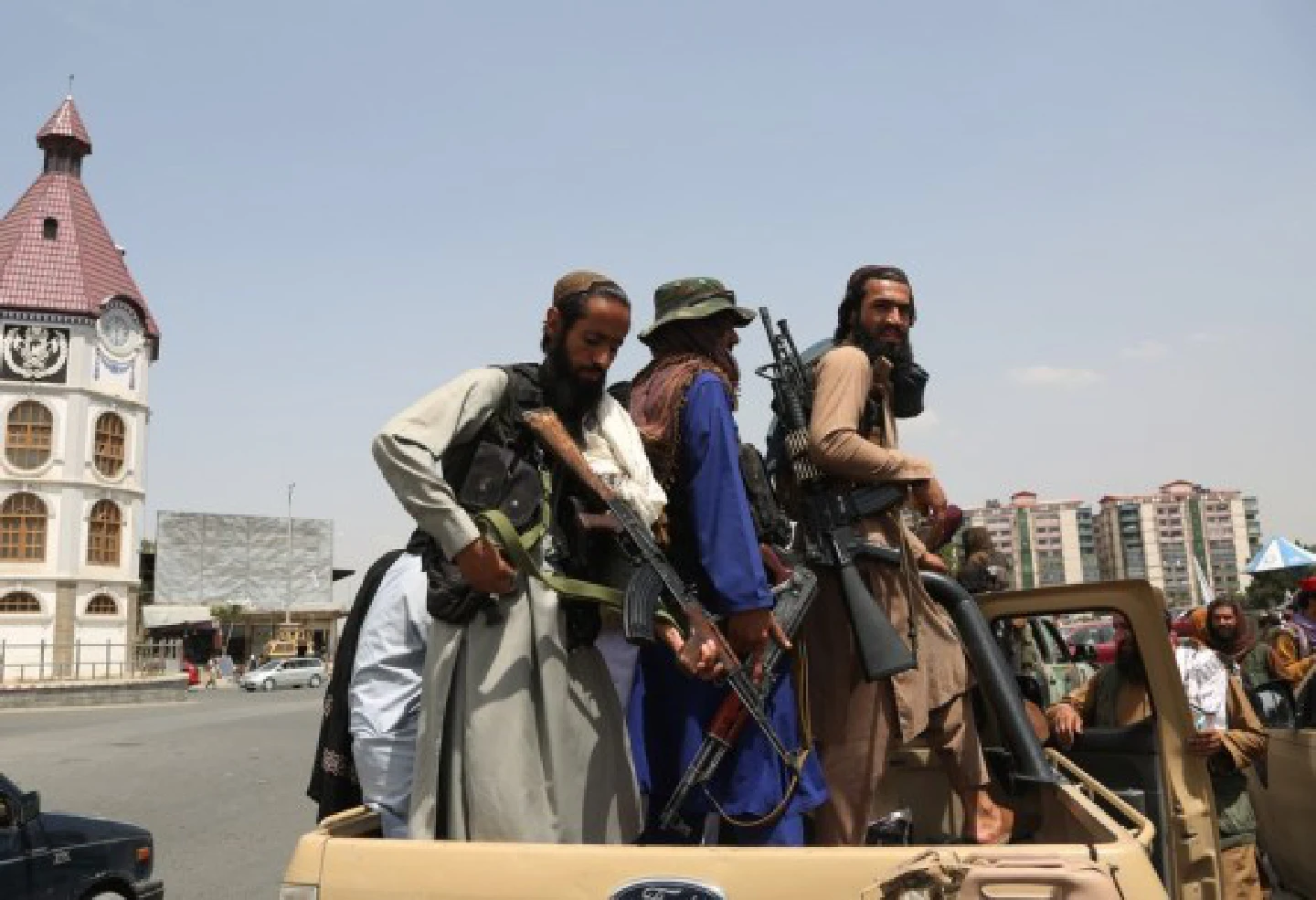 U.S. says Taliban prepared to provide safe passage of civilians to airport U.S. says Taliban prepared to provide safe passage of civilians to airport