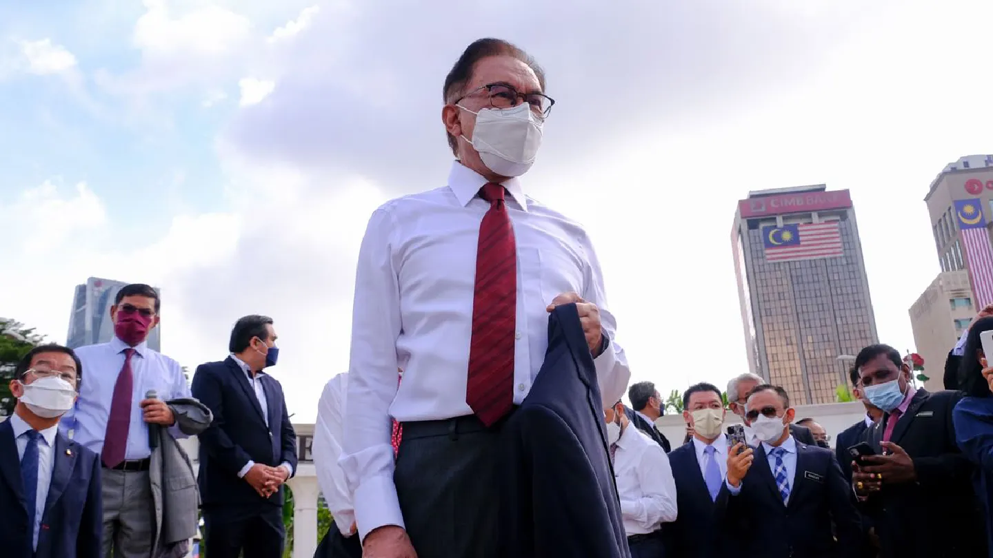 Malaysia opposition hails good beginning with new premier