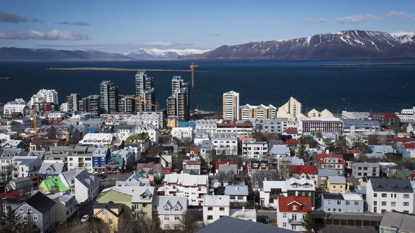 Infections in Iceland highlight vaccine success