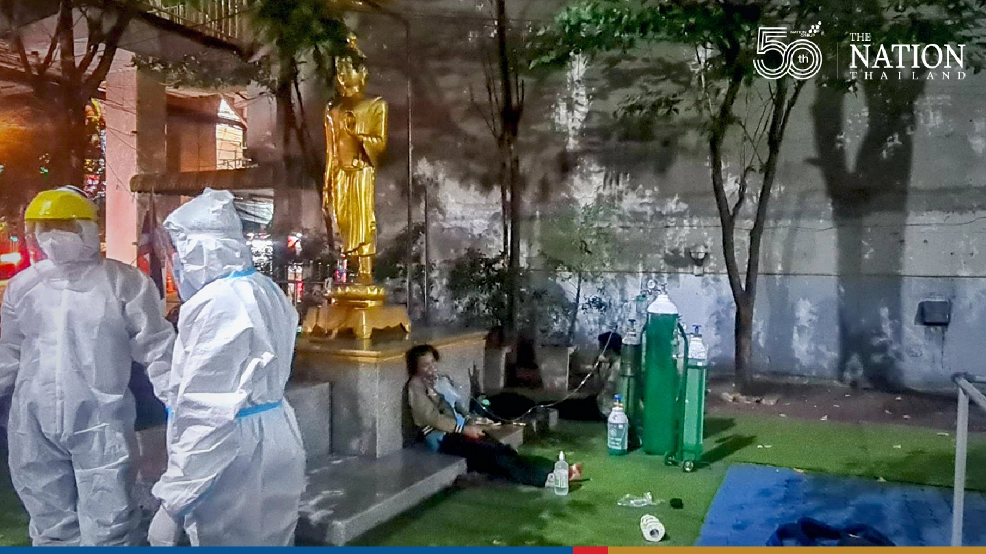 Man rushes wife to police station over breathing difficulty