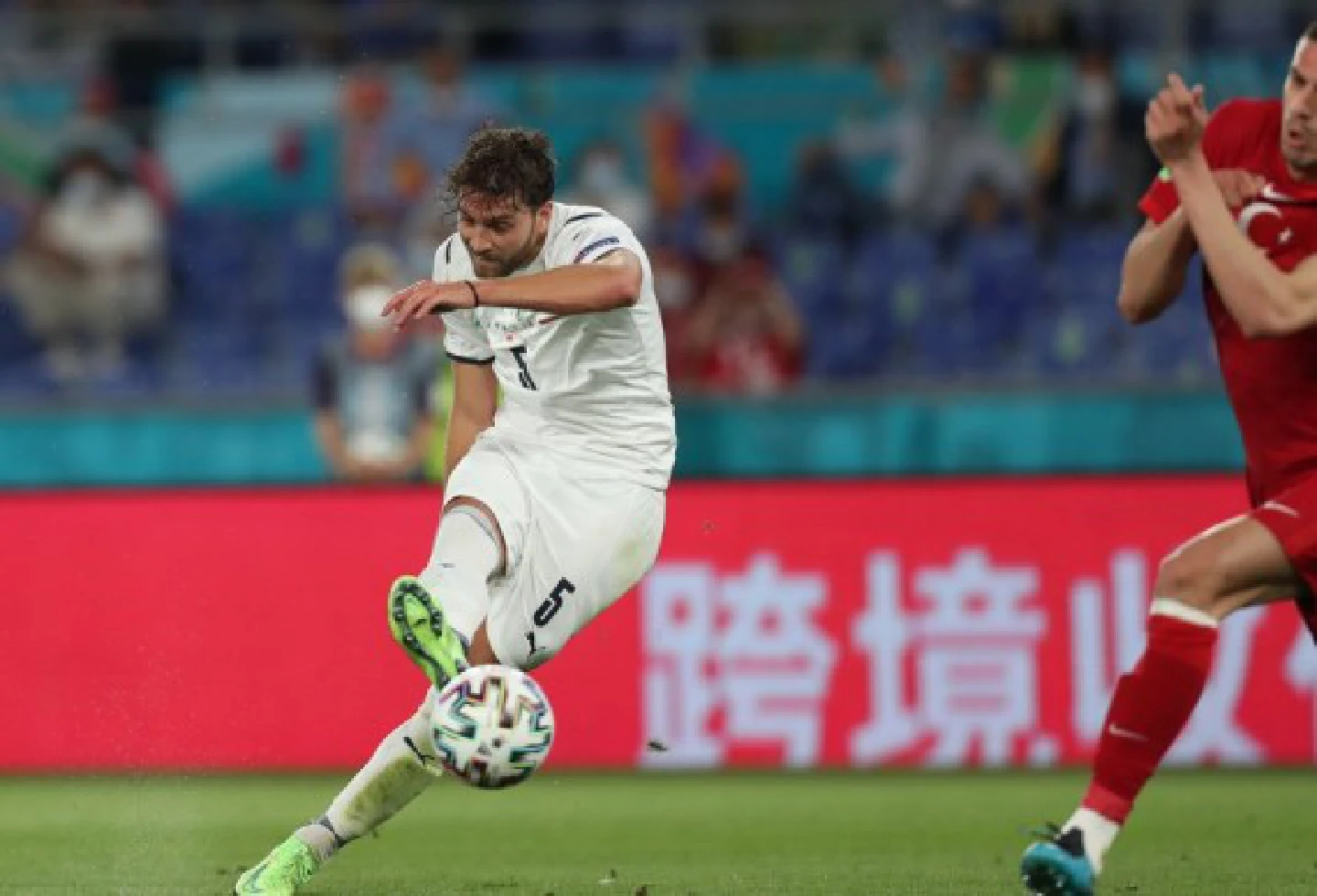 Juventus signs Manuel  Locatelli from Sassuolo