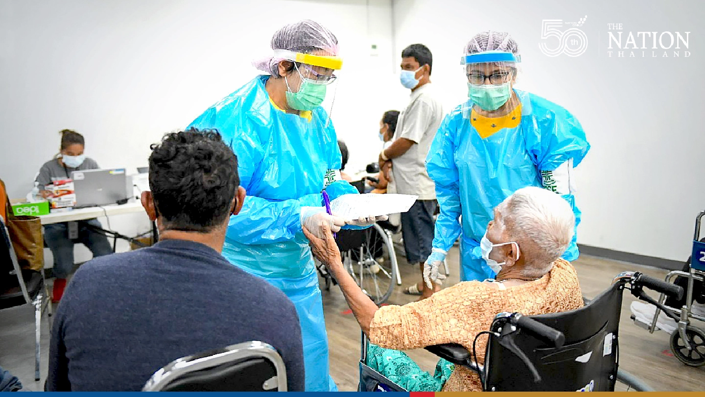 Booster third shot needed for the elderly after six months, Pfizer study shows Booster third shot needed for the elderly after six months, Pfizer study shows