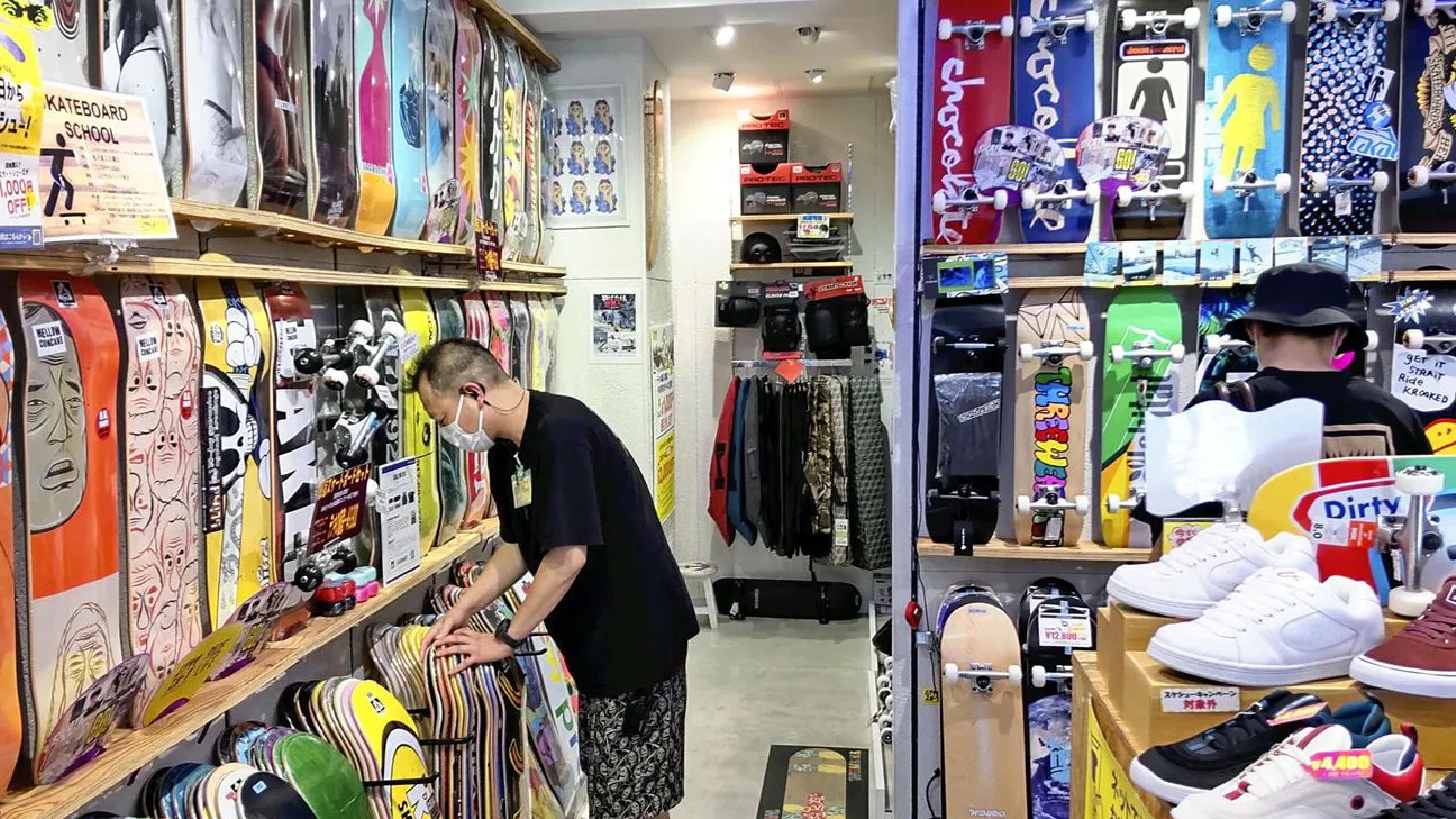 Japan medal rush boosts retail sales