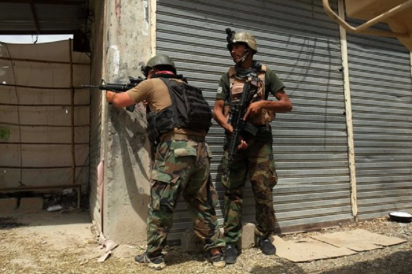 Tens of thousands of people feared trapped by fighting in southern Afghanistan: UN