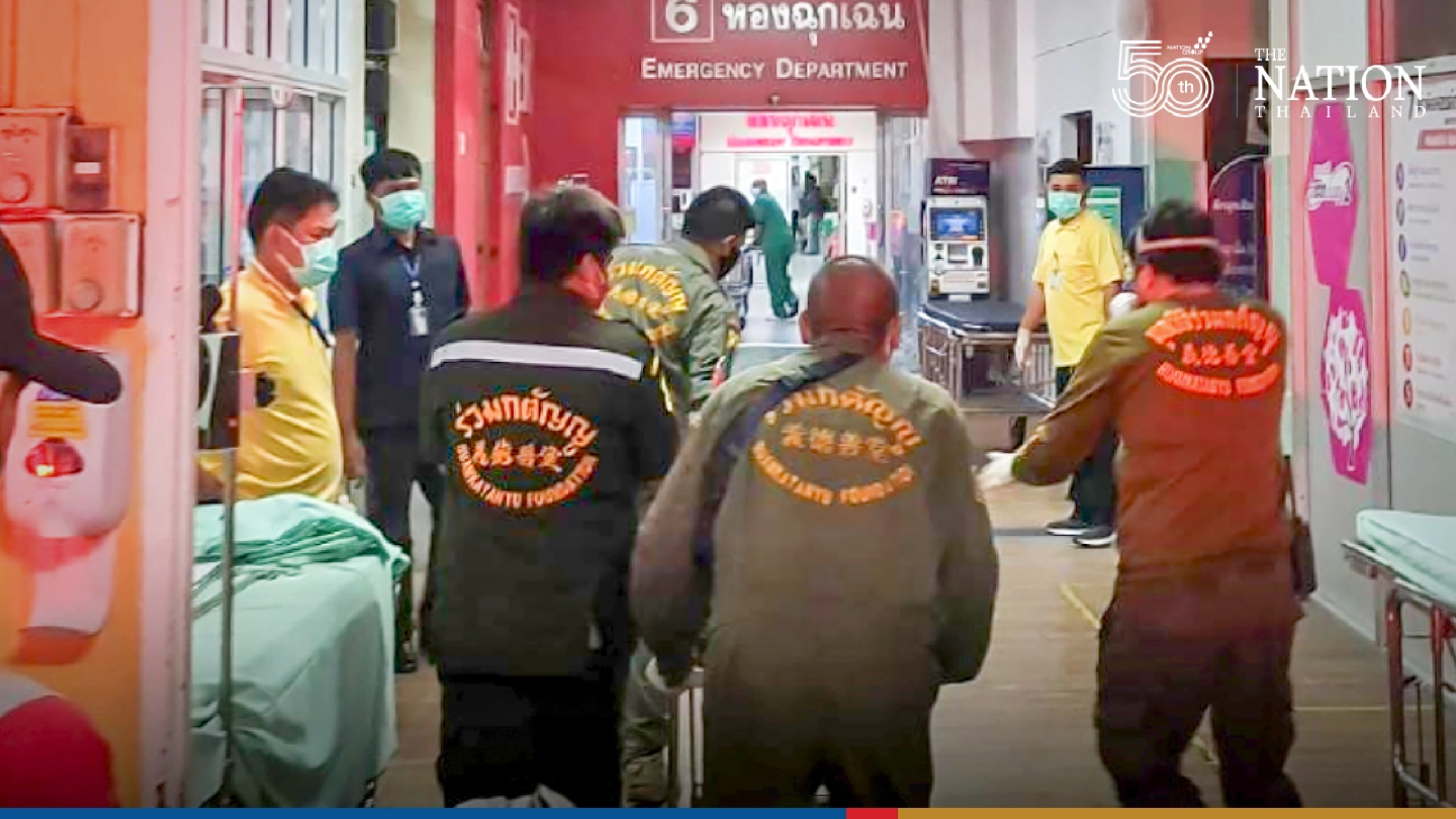 Police deny using live bullets on Bangkok protesters