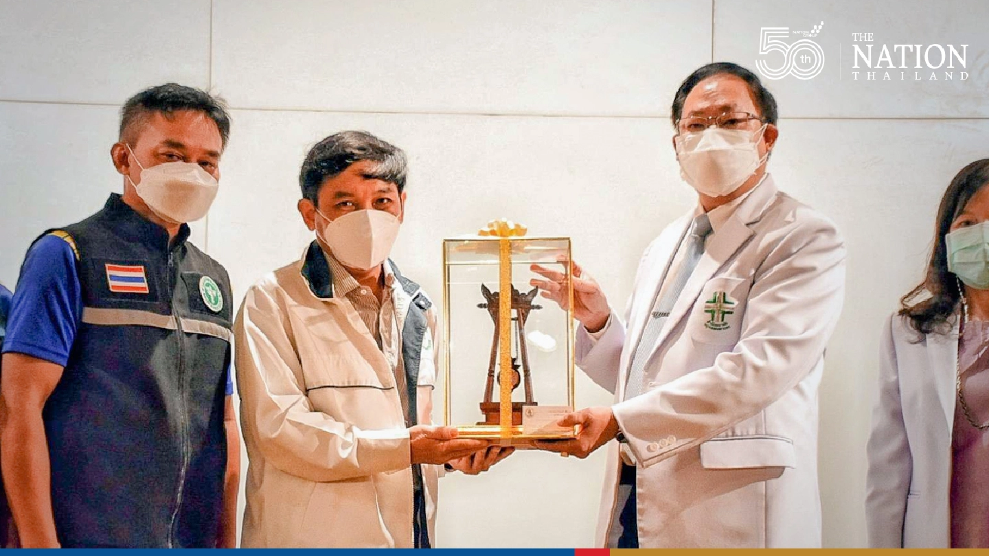 BMA grateful to rural doctors for helping with Covid-19 tests in Bangkok communities