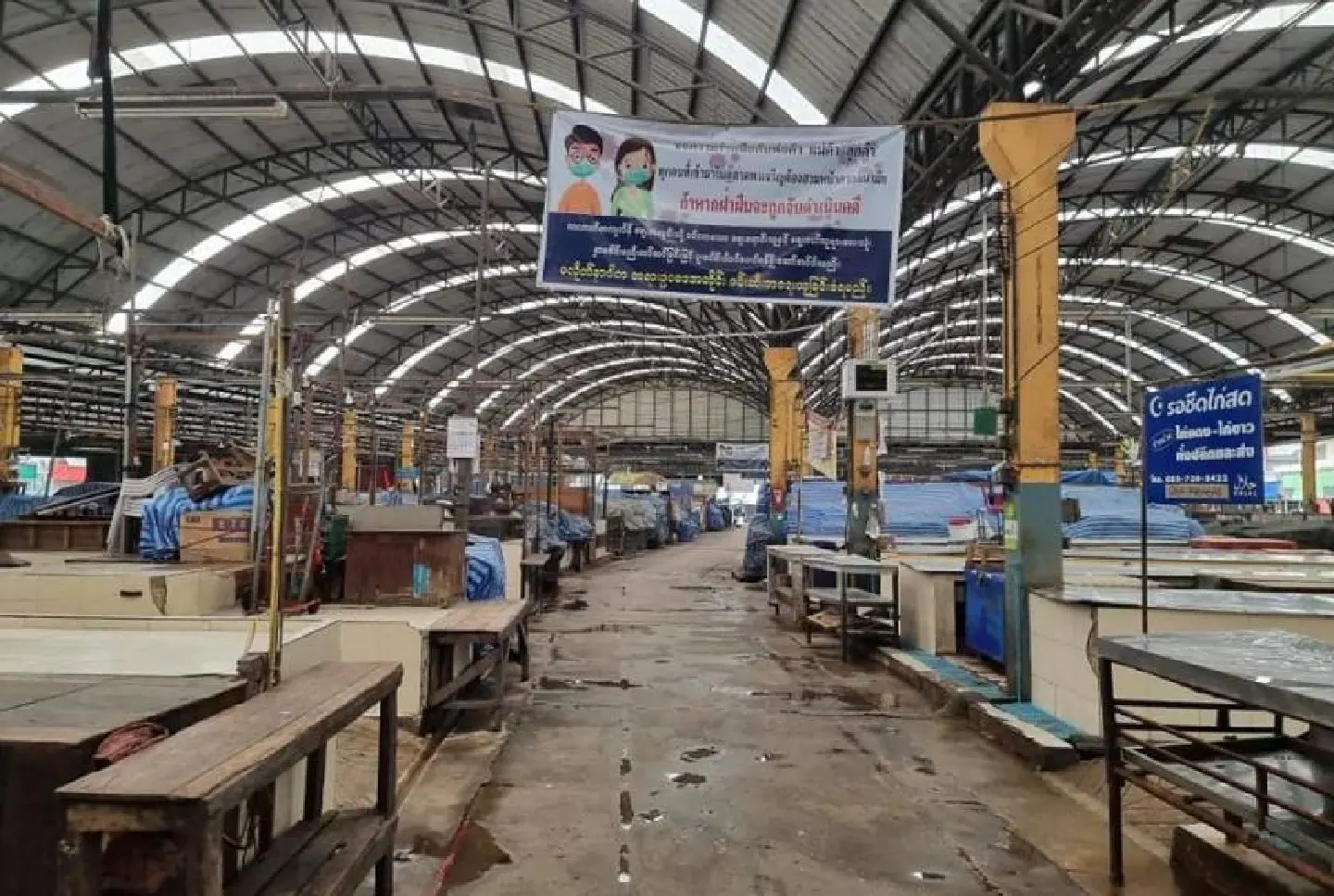 Mae Sot market in Myanmar-Thai border temporarily closed as the numbers of cases higher in COVID-19 Third wave
