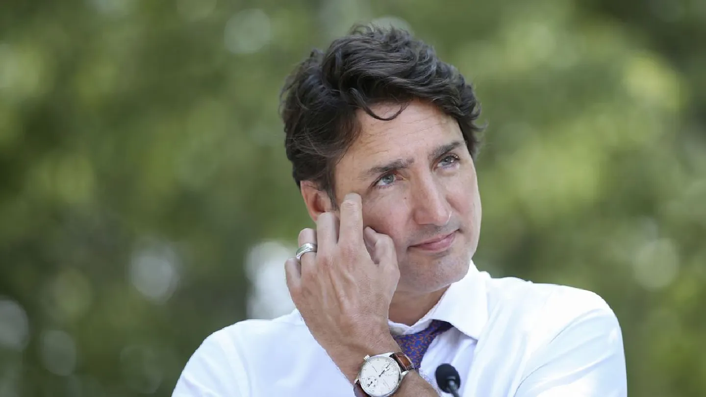 Trudeau vows 2-year ban on foreign home buyers if re-elected