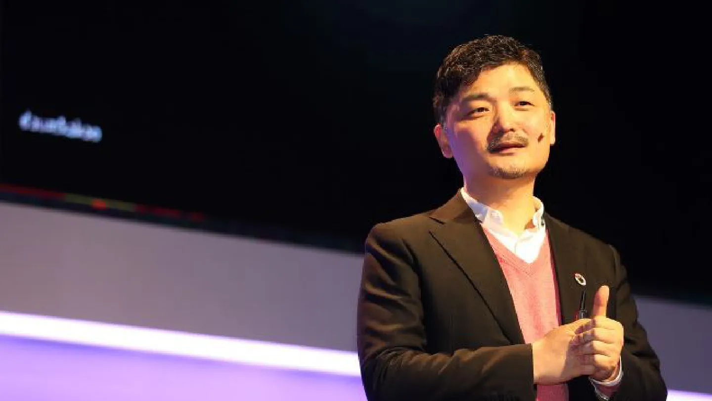 Kakao founder becomes richest person in S. Korea Kakao founder becomes richest person in S. Korea