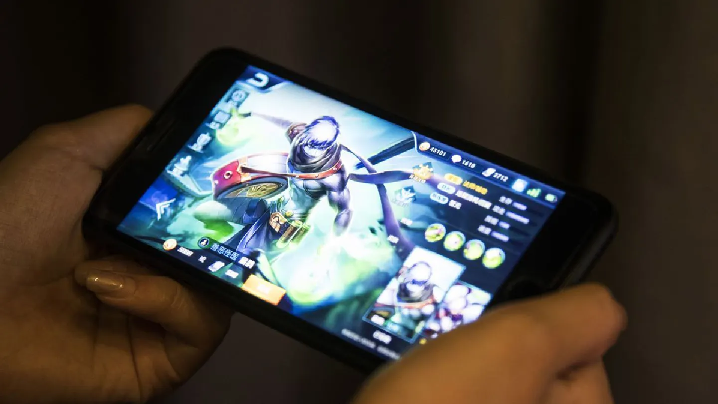 Tencent sales grow slowest in two years as crackdown weighs