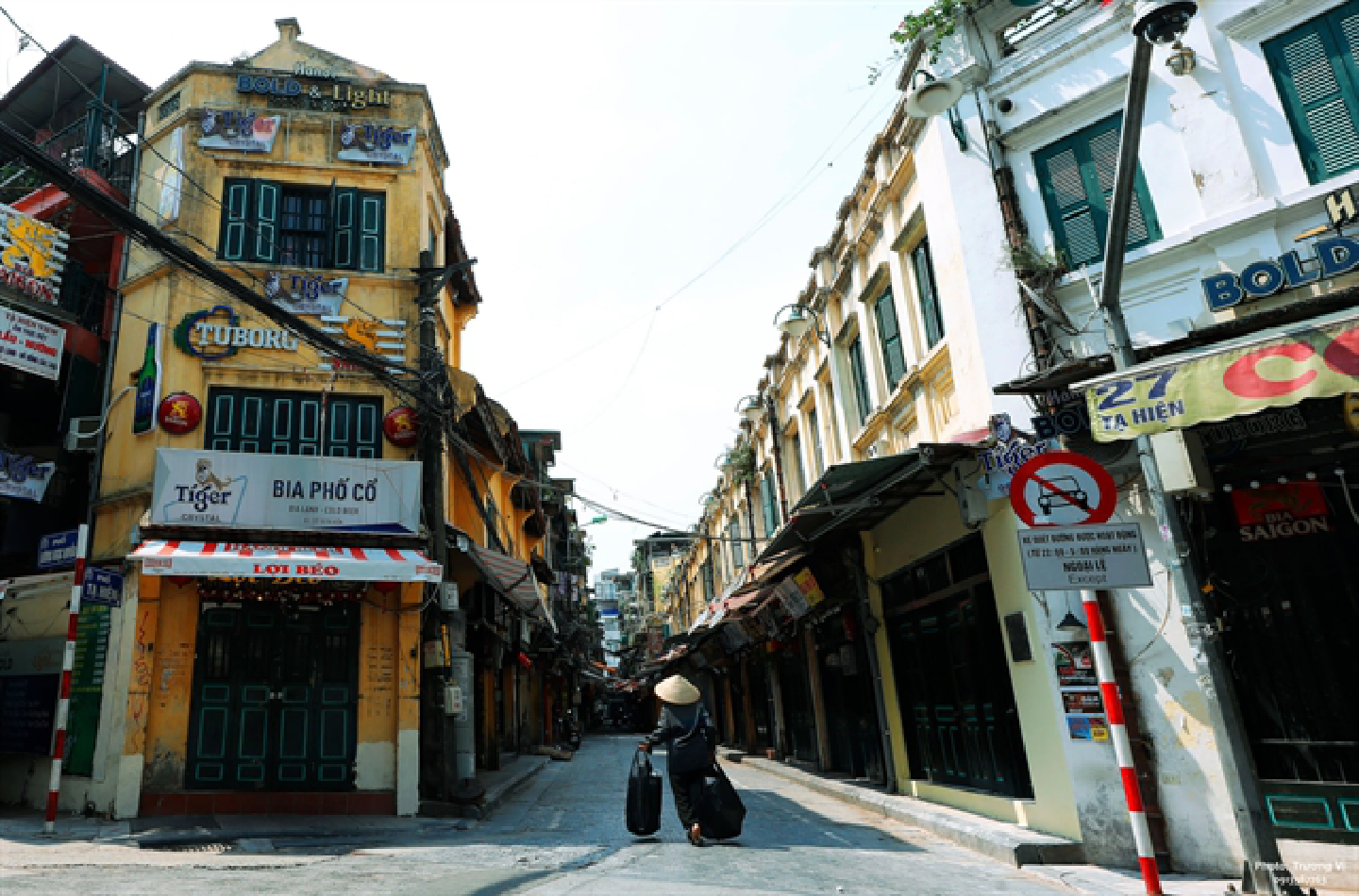 Hanoi extends stringent COVID-19 restrictions until August 23