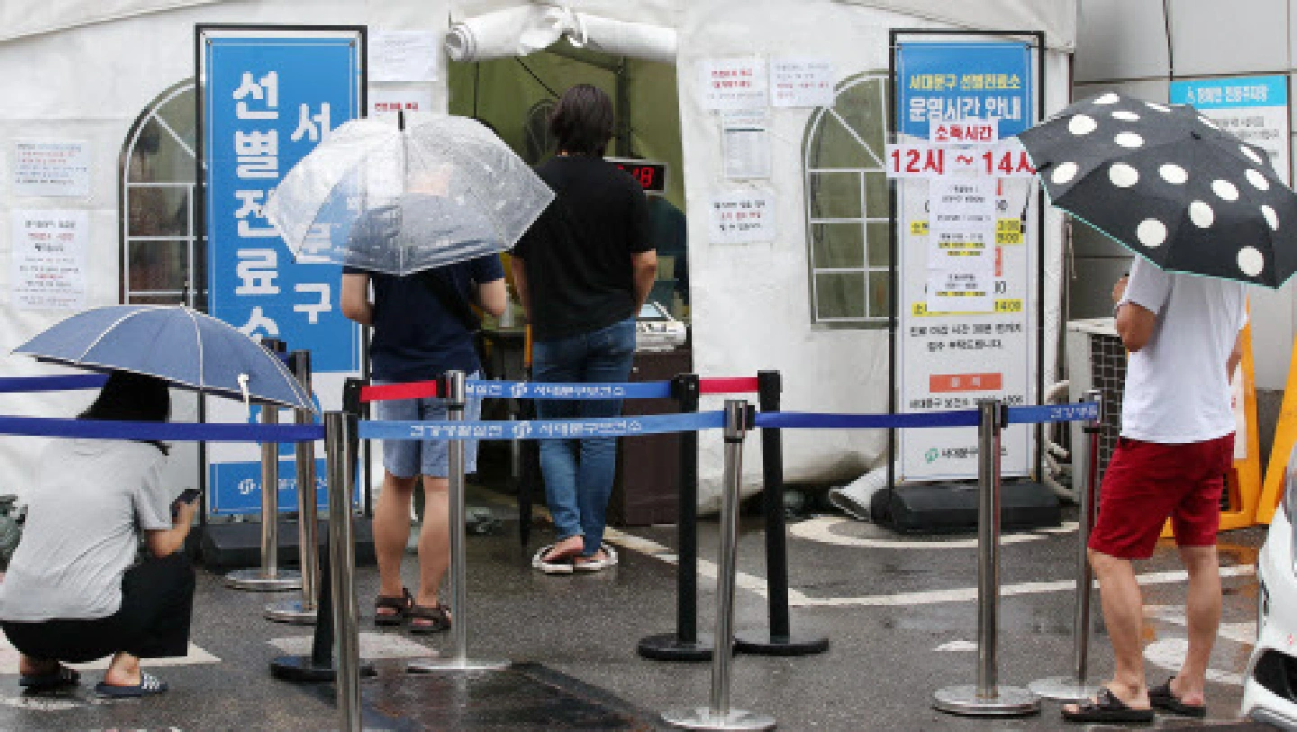 S. Korea struggling to curb surges in coronavirus infections among foreign workers S. Korea struggling to curb surges in coronavirus infections among foreign workers