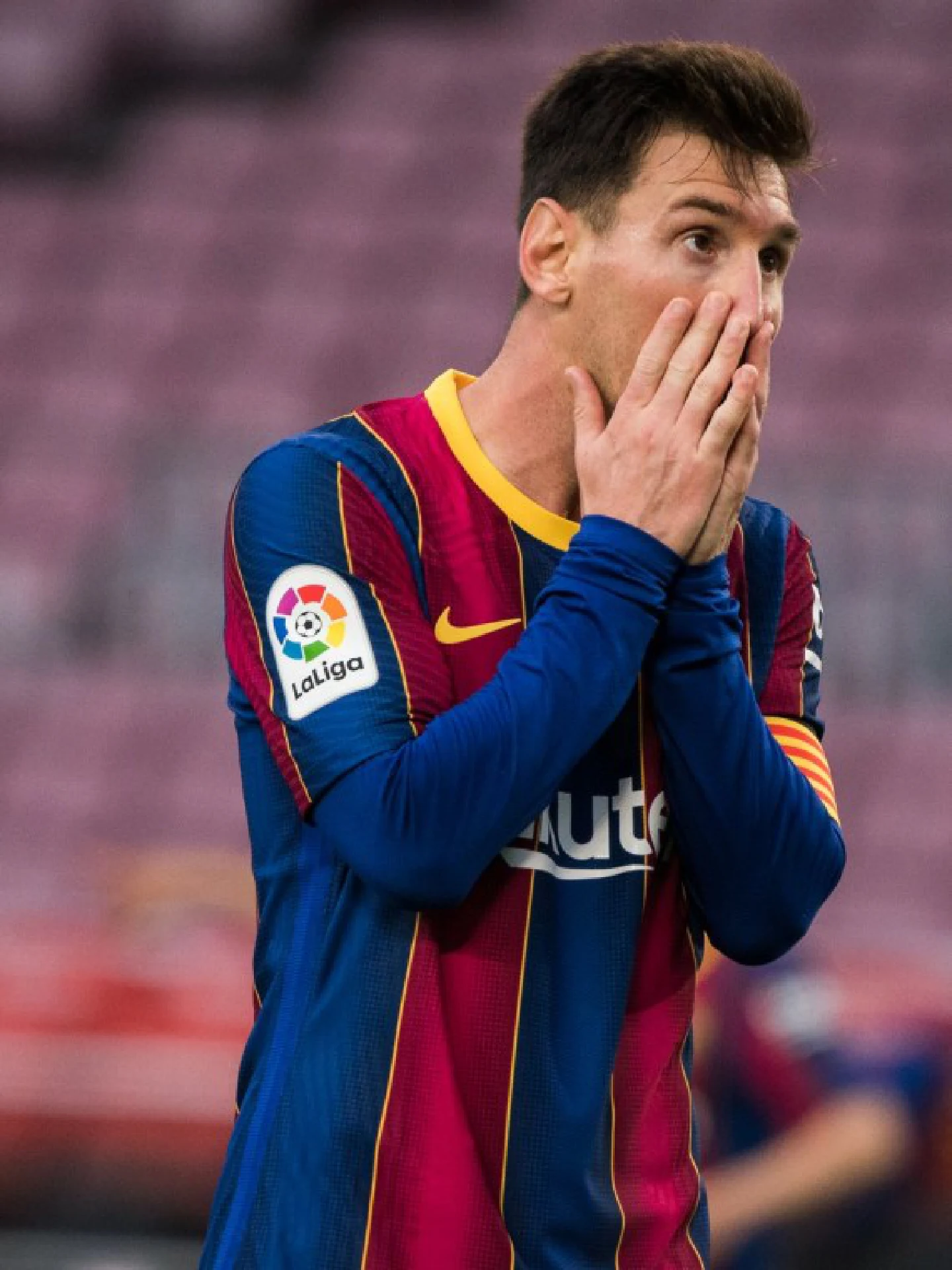 Leo Messi leaves FC Barcelona after failure to sign new contract Leo Messi leaves FC Barcelona after failure to sign new contract