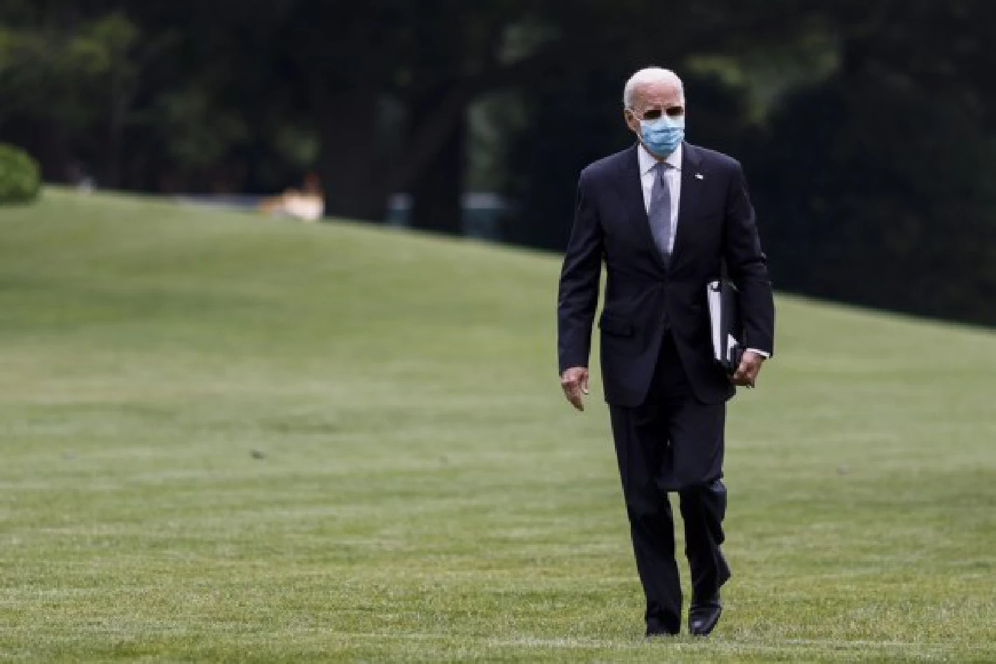 Biden administration takes new actions on masking, vaccination amid COVID-19 resurgence