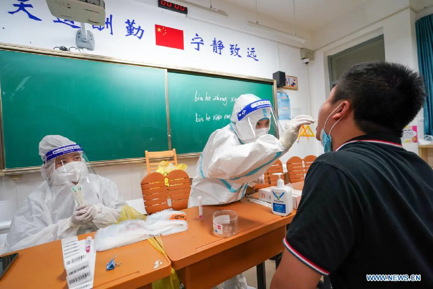 China mulls booster shots to step up herd immunity