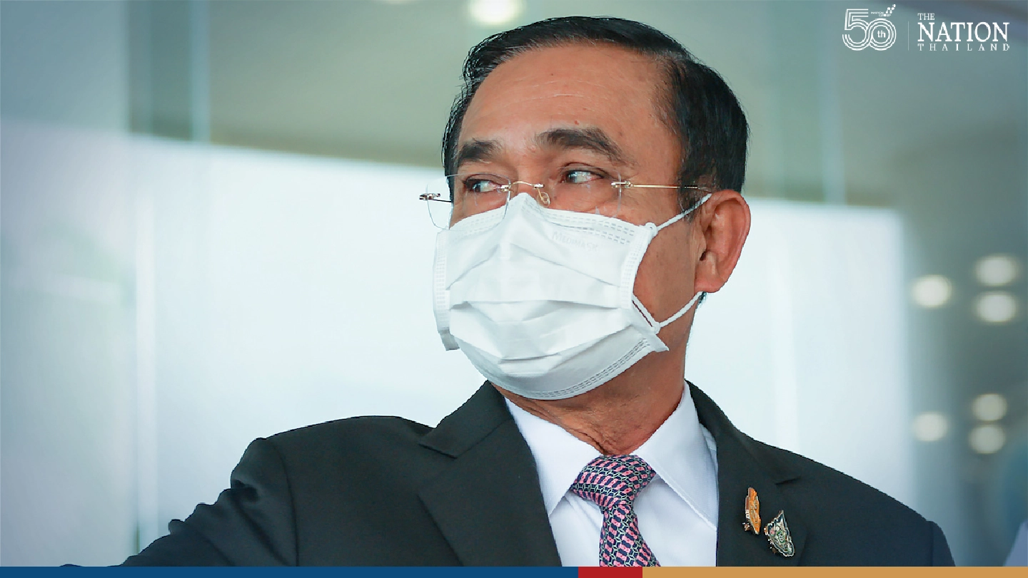 Court orders Prayut to lift media ban immediately