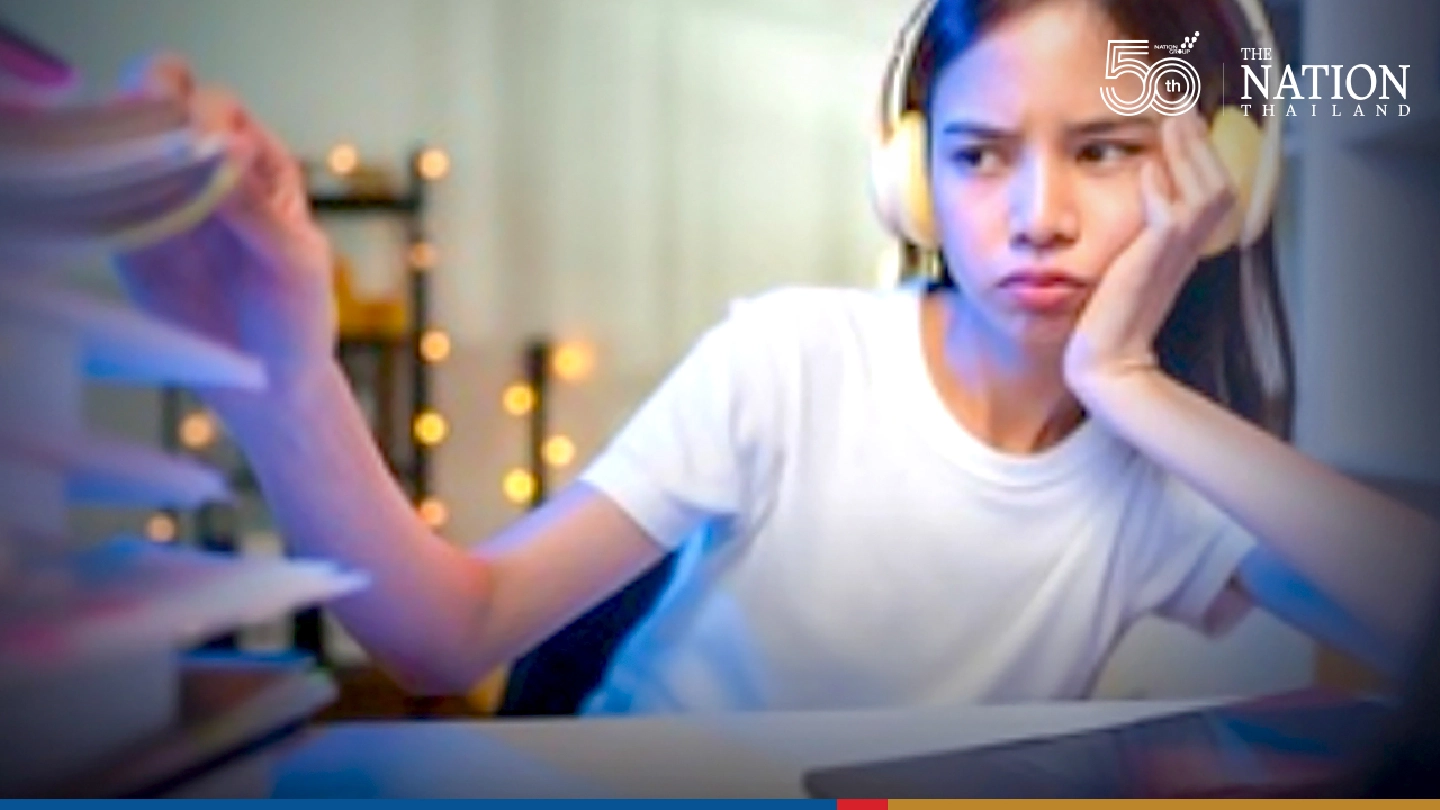 Youngsters spend all day glued to their chairs due to virtual classes, survey finds Youngsters spend all day glued to their chairs due to virtual classes, survey finds